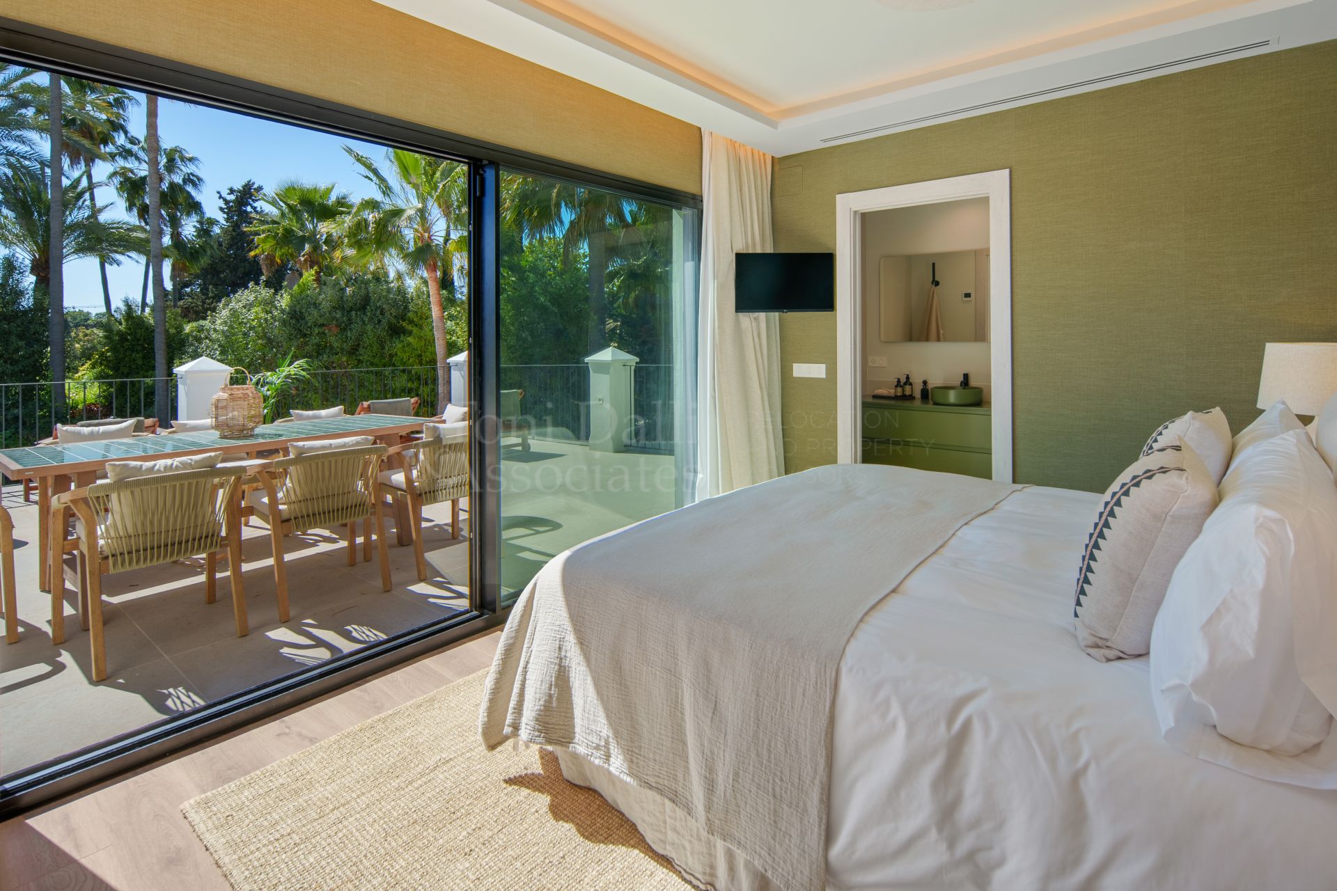 Villa in Nueva Andalucia, Marbella