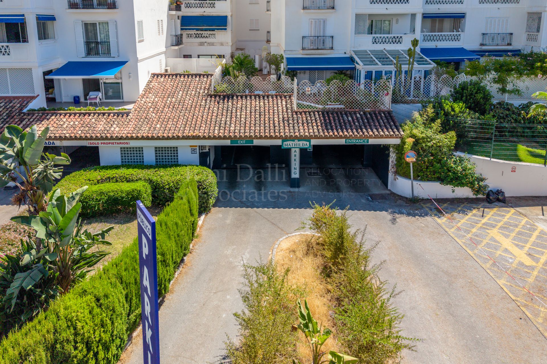 Commercial Premises in Playas del Duque, Marbella