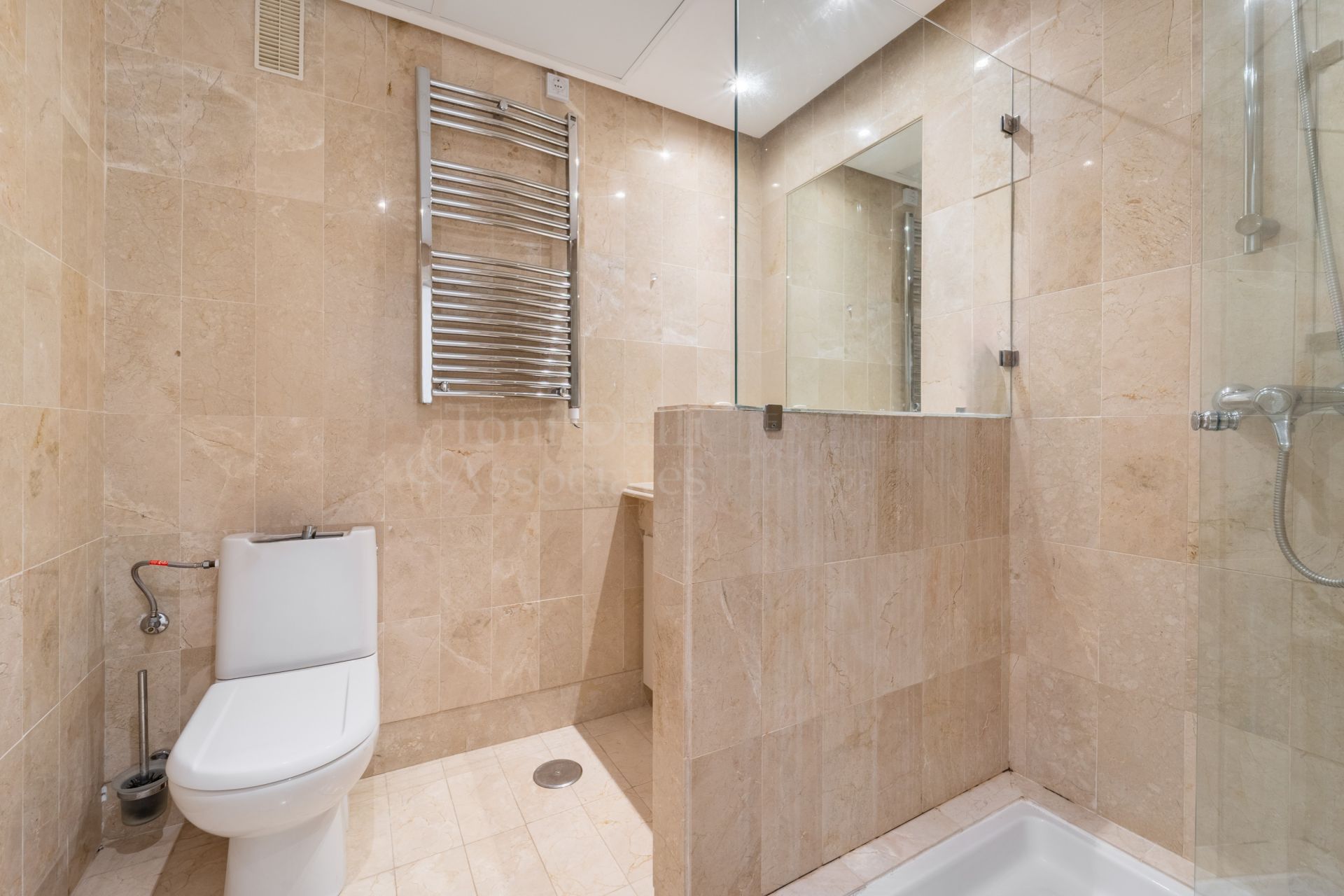 Apartment in El Alfar, Marbella