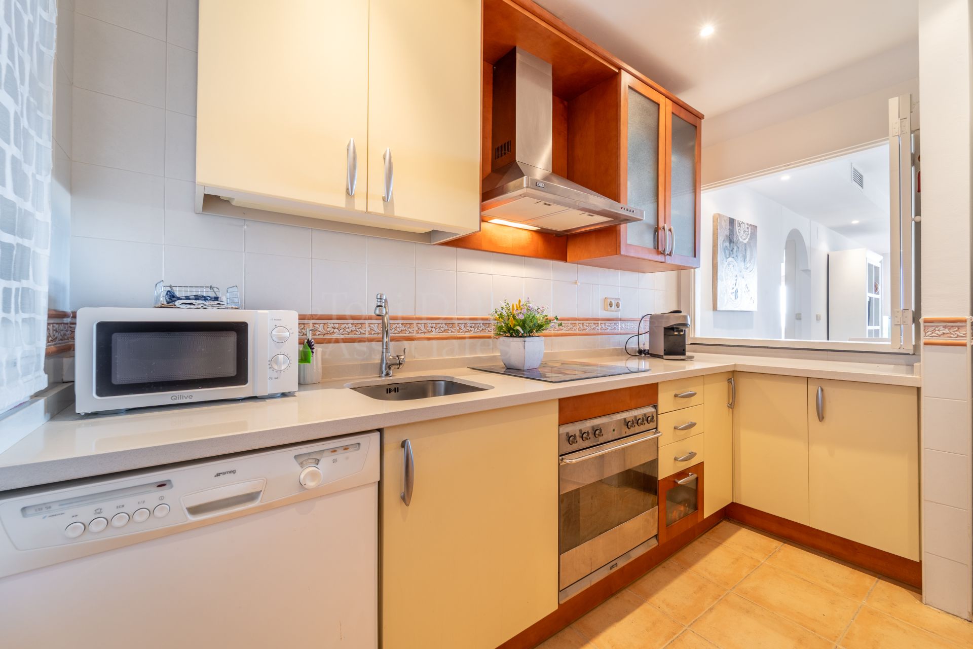 Apartment in Oasis de Marbella, Marbella