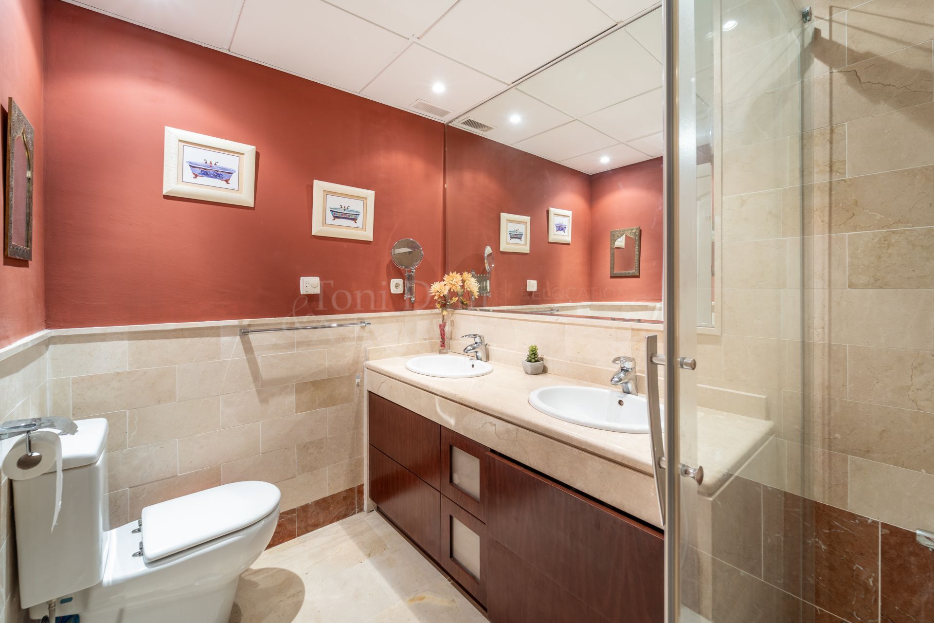 Apartment in Oasis de Marbella, Marbella