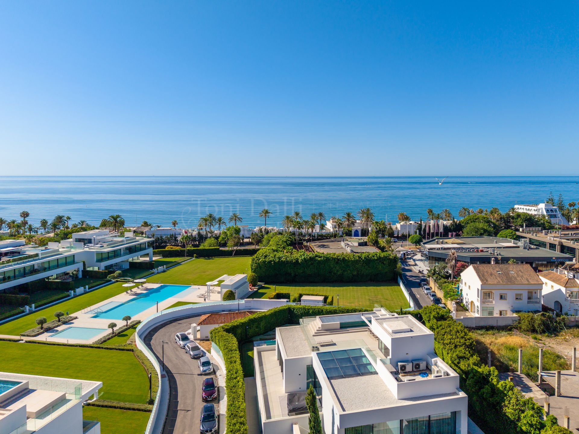 Apartment in Oasis de Marbella, Marbella