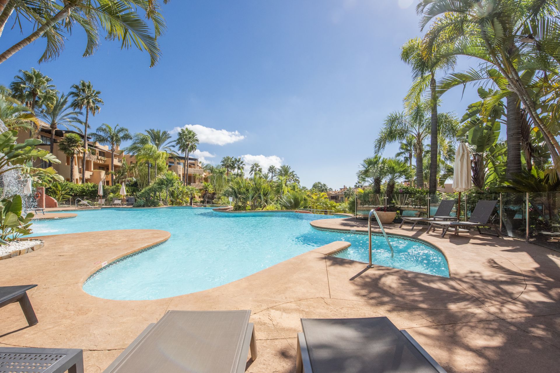 Ground Floor Apartment in Mansion Club, Marbella