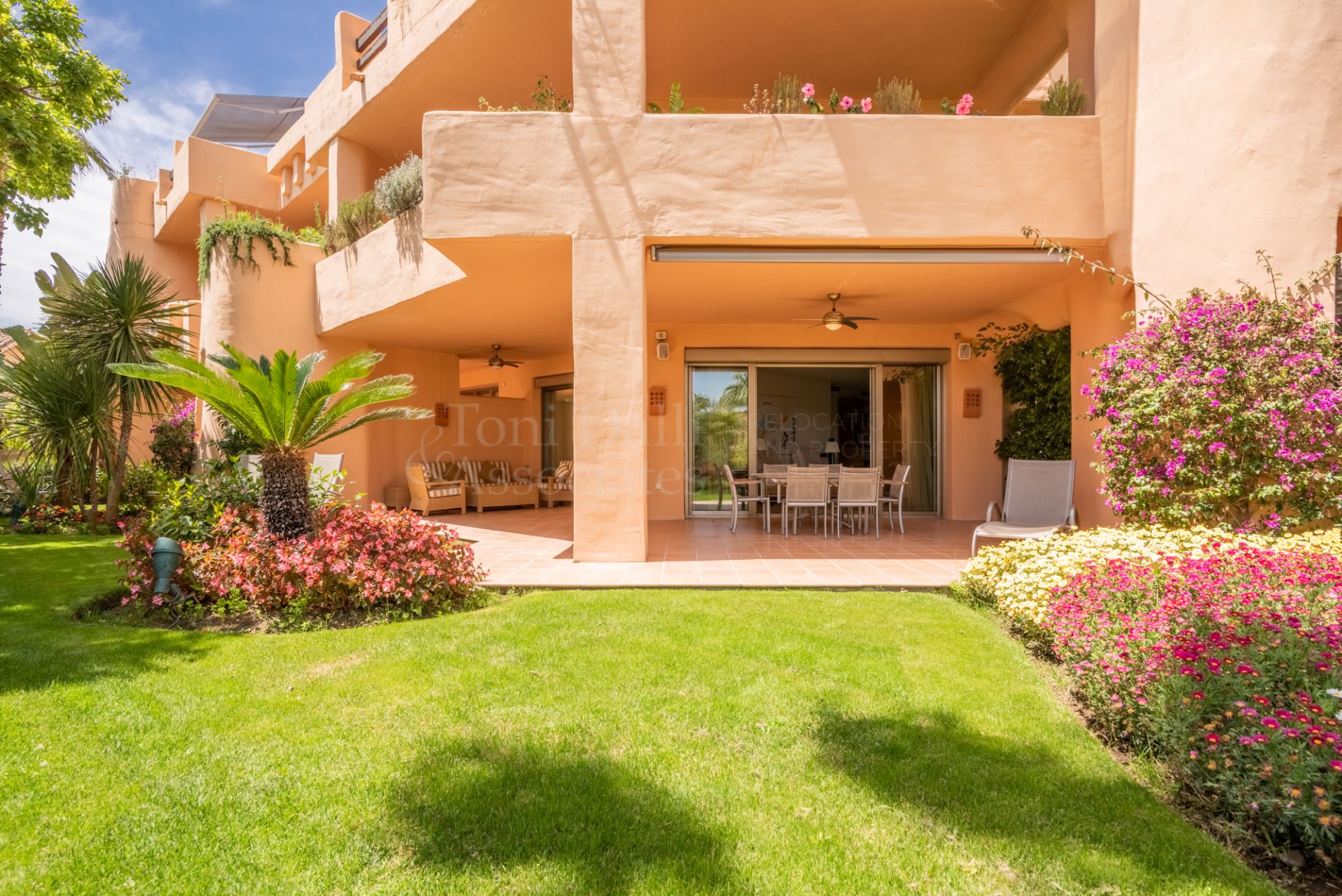 Ground Floor Apartment in Mansion Club, Marbella
