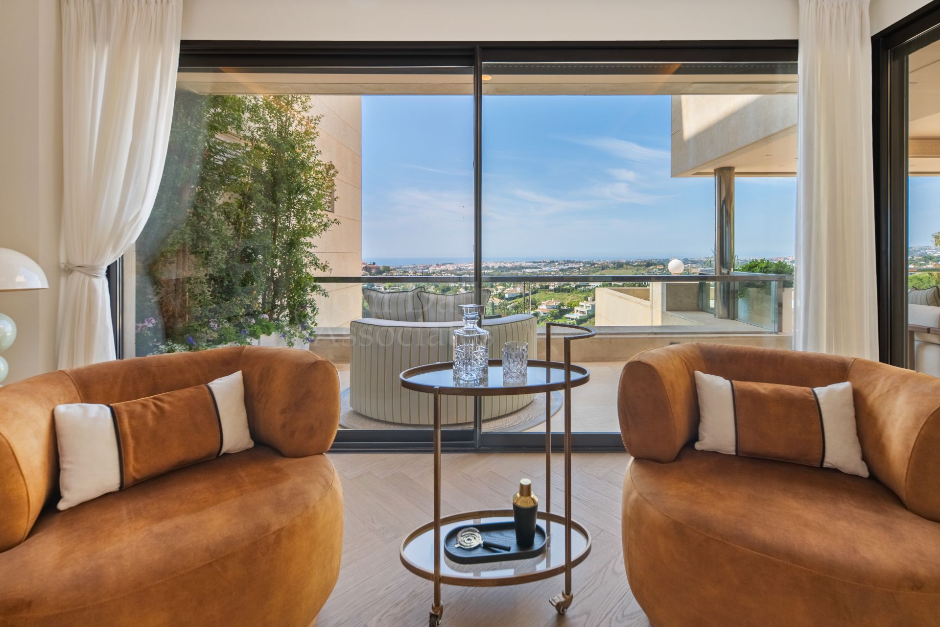 Duplex Penthouse in Nueva Andalucia, Marbella