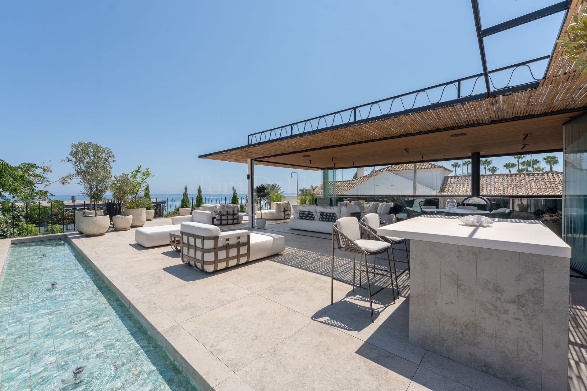 Villa in Marina Puente Romano, Marbella