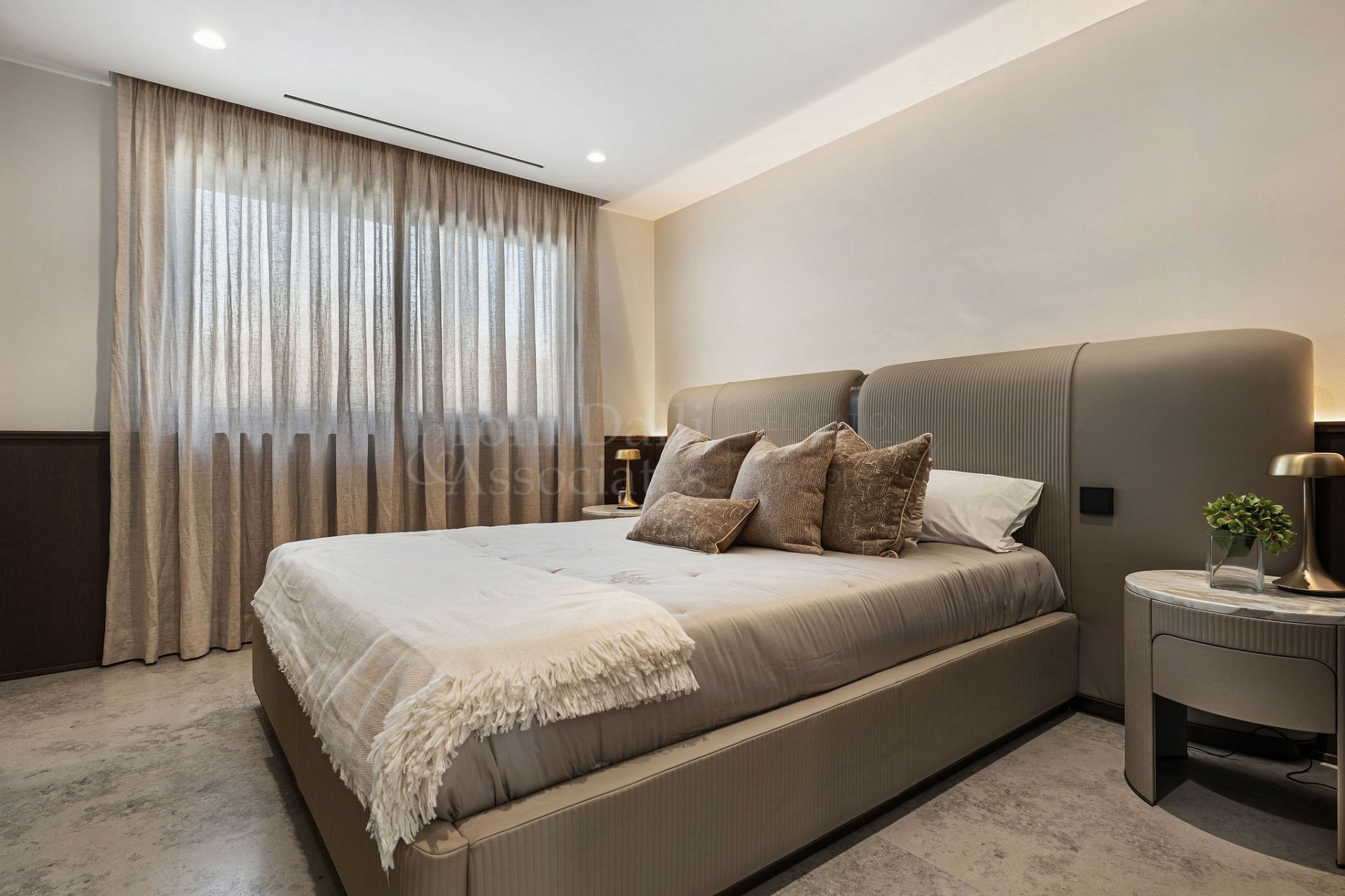 Villa in Marina Puente Romano, Marbella
