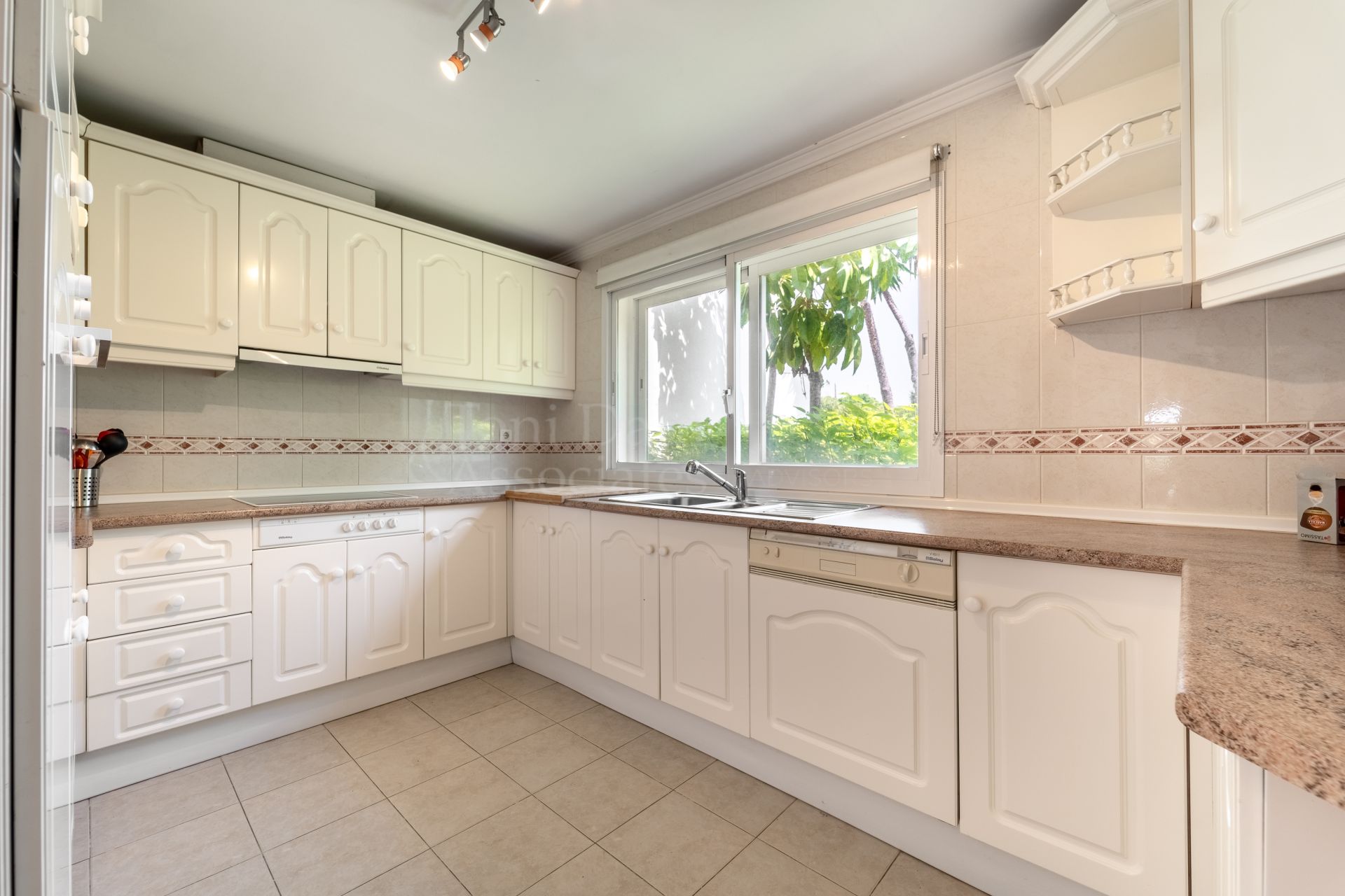 Town House in Dominion Beach, Estepona
