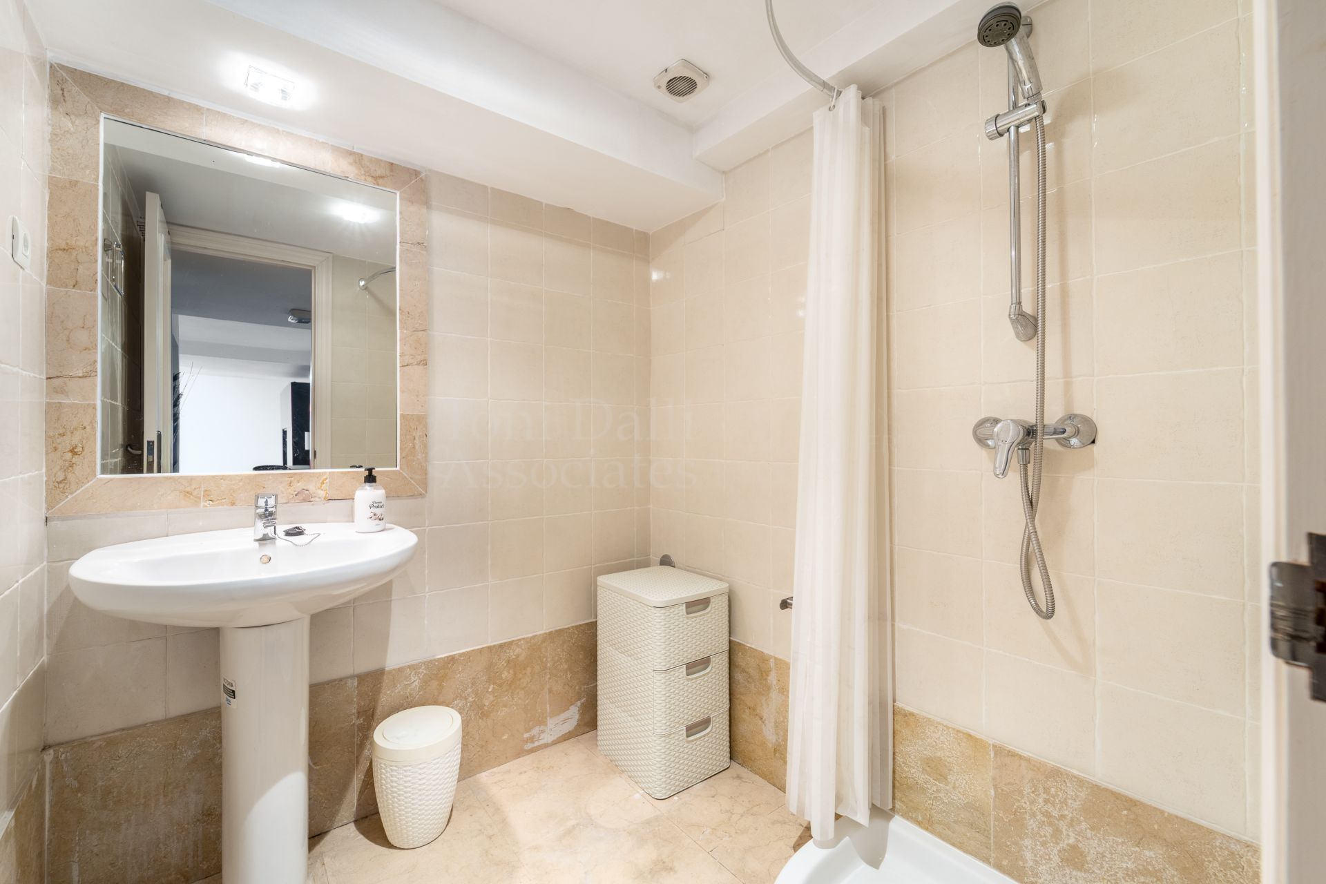 Town House in Dominion Beach, Estepona