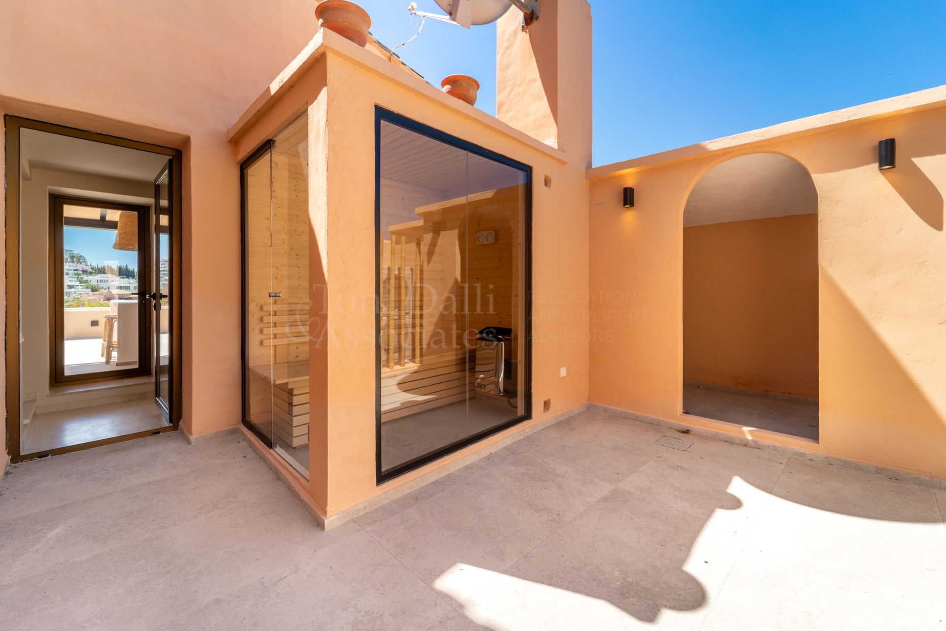 Duplex Penthouse in La Cartuja del Golf, Estepona