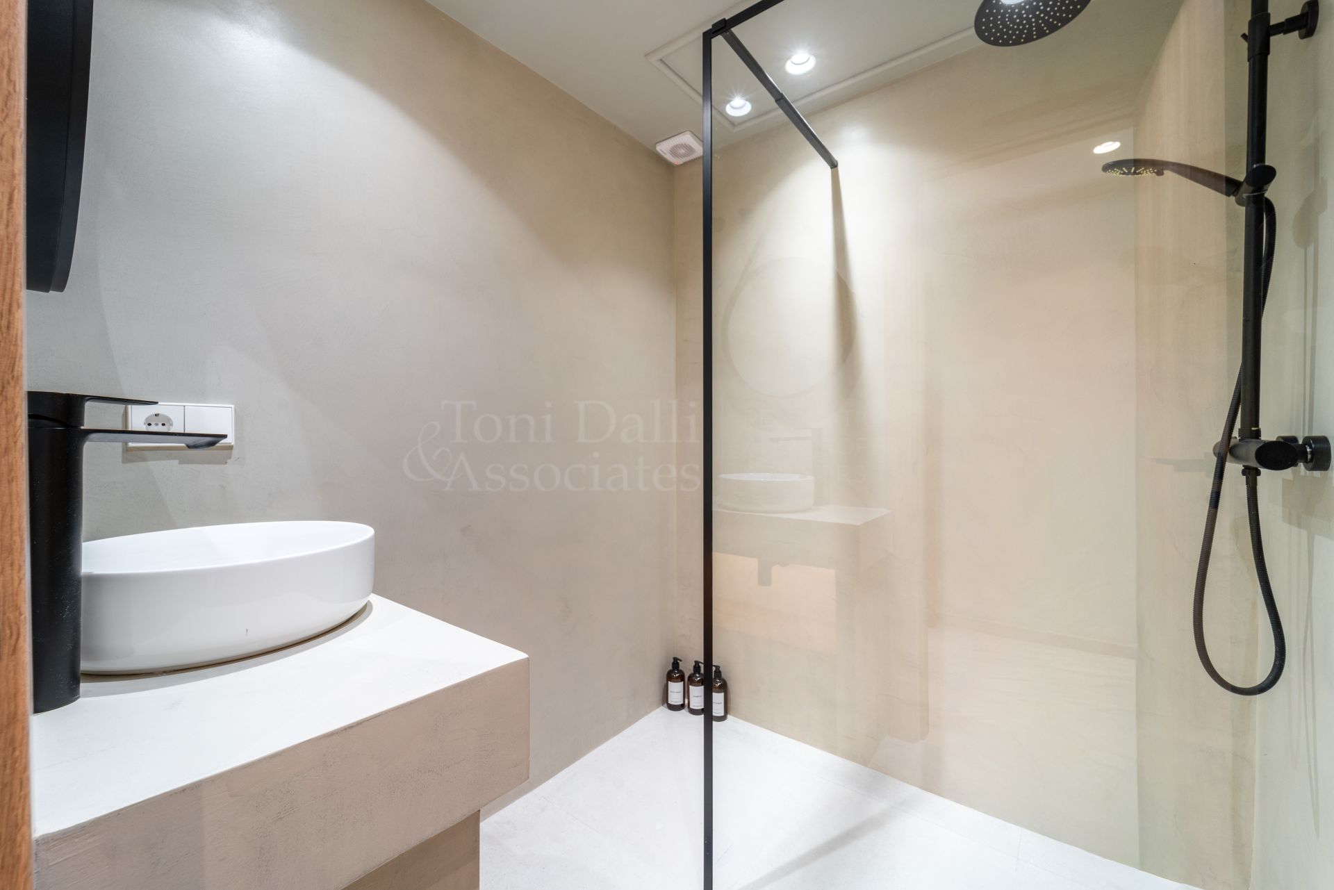 Duplex Penthouse in La Cartuja del Golf, Estepona