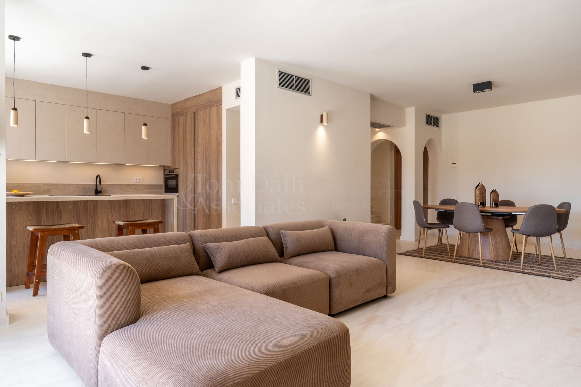 Duplex Penthouse in La Cartuja del Golf, Estepona