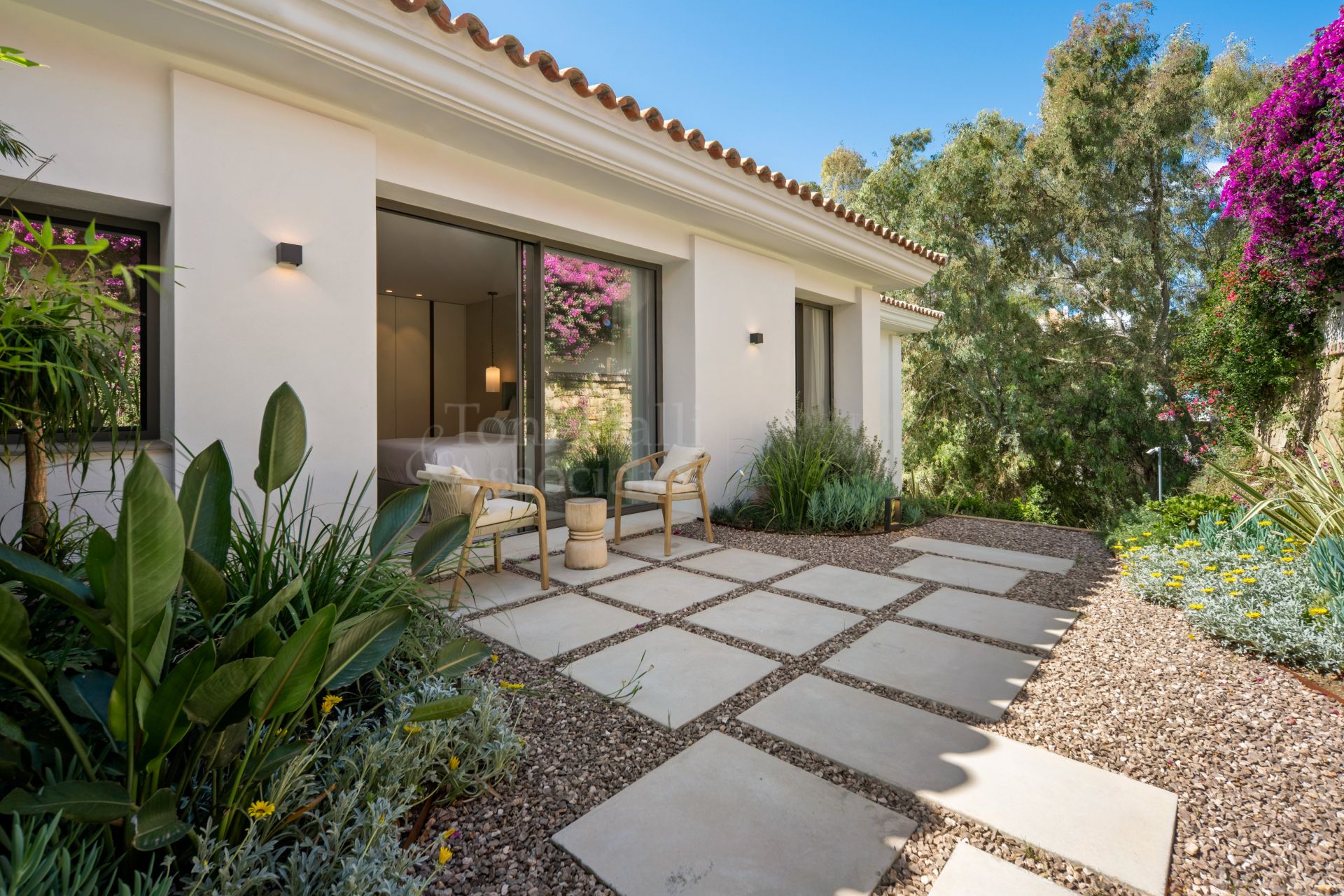 Villa in El Herrojo, Benahavis