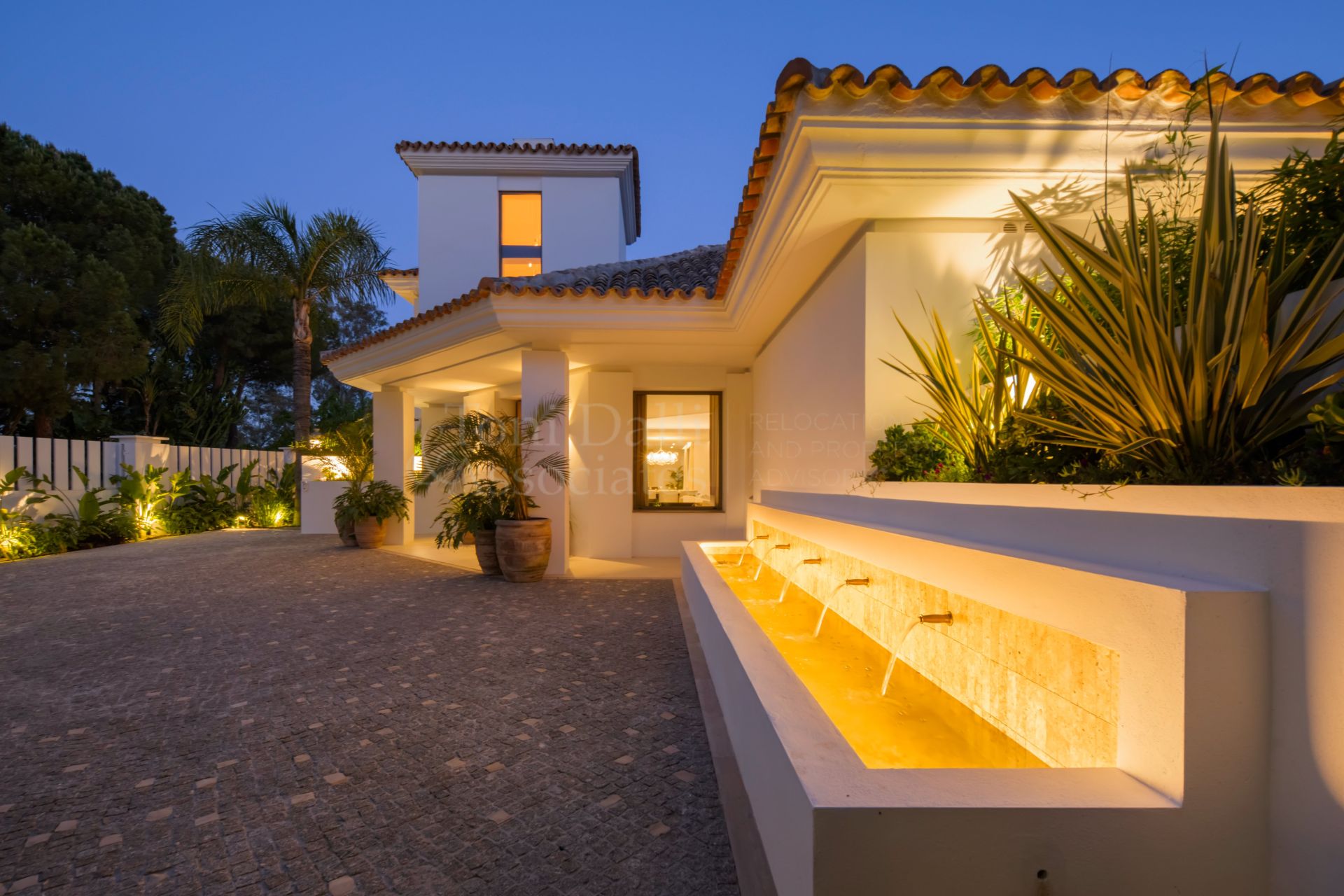 Villa in El Herrojo, Benahavis