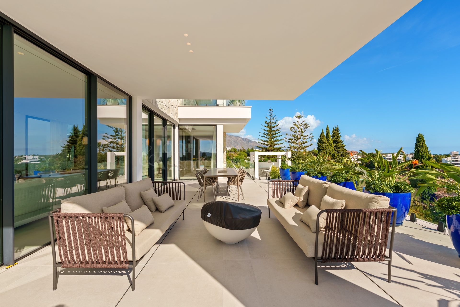 Villa in Benahavis