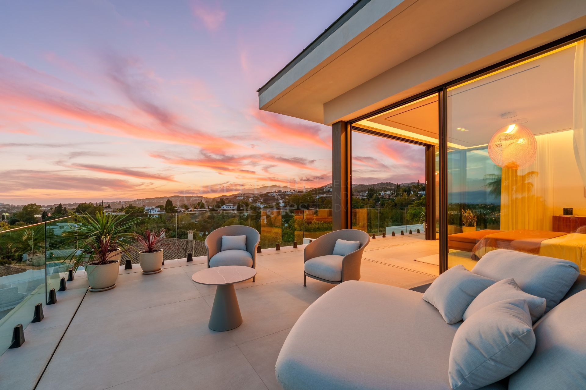 Villa in Benahavis