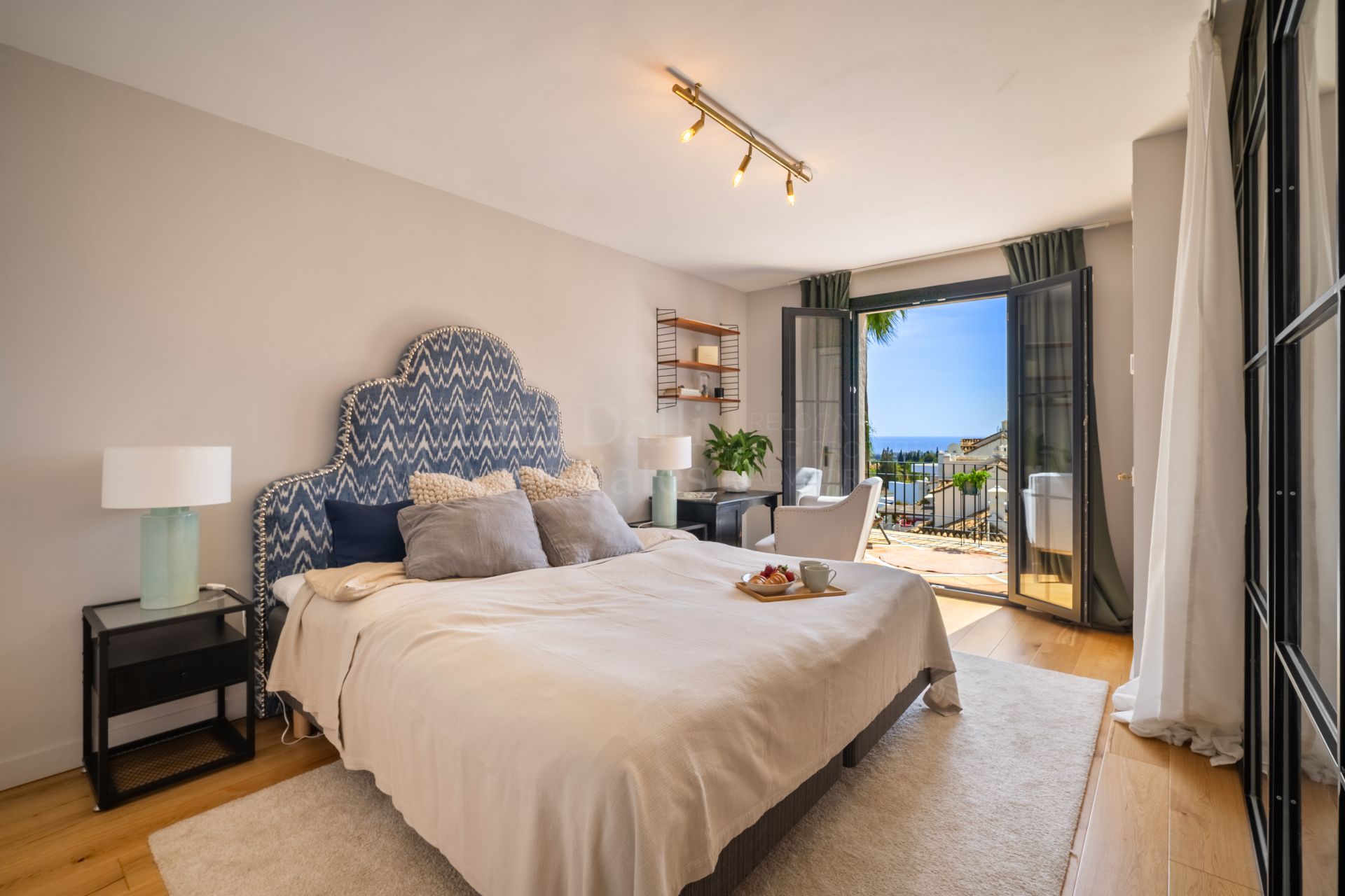 Town House in Marbella Hill Club, Marbella