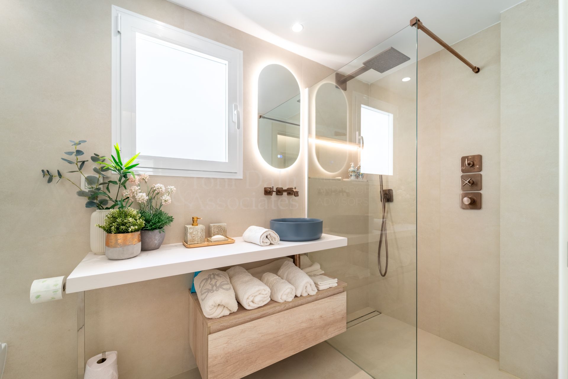 Penthouse in Las Cañas Beach, Marbella
