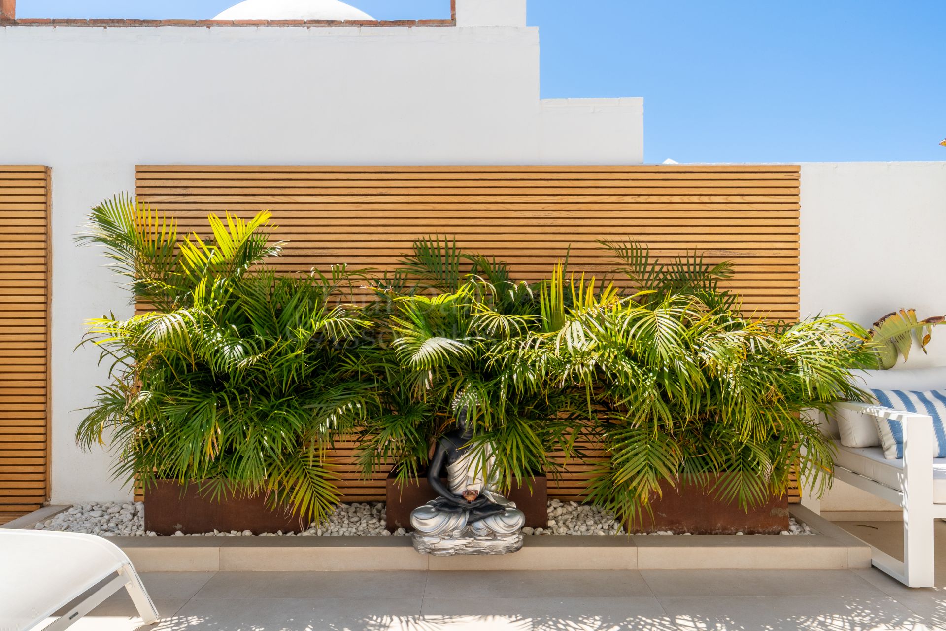 Penthouse in Las Cañas Beach, Marbella