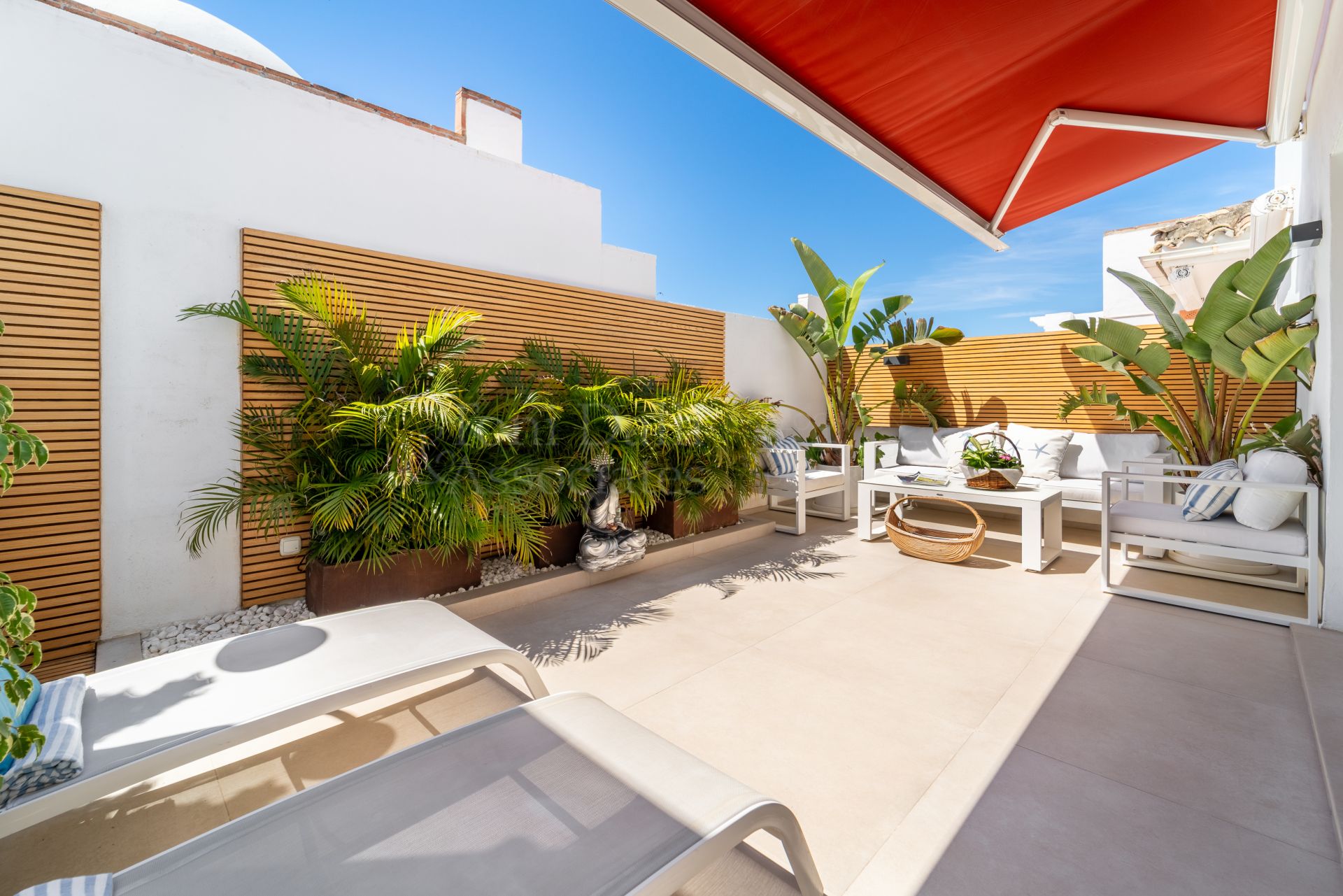 Penthouse in Las Cañas Beach, Marbella