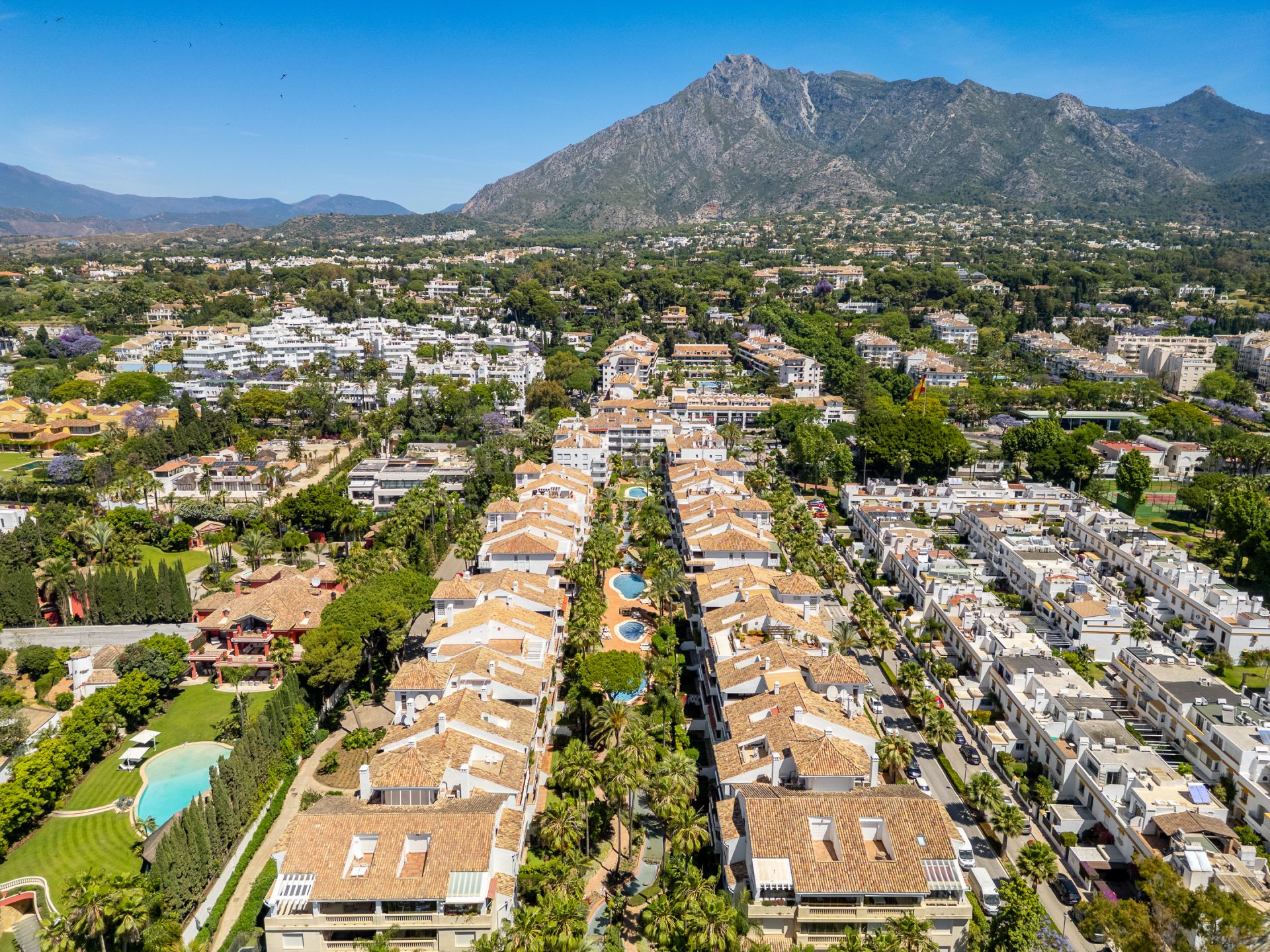 Penthouse in Las Cañas Beach, Marbella