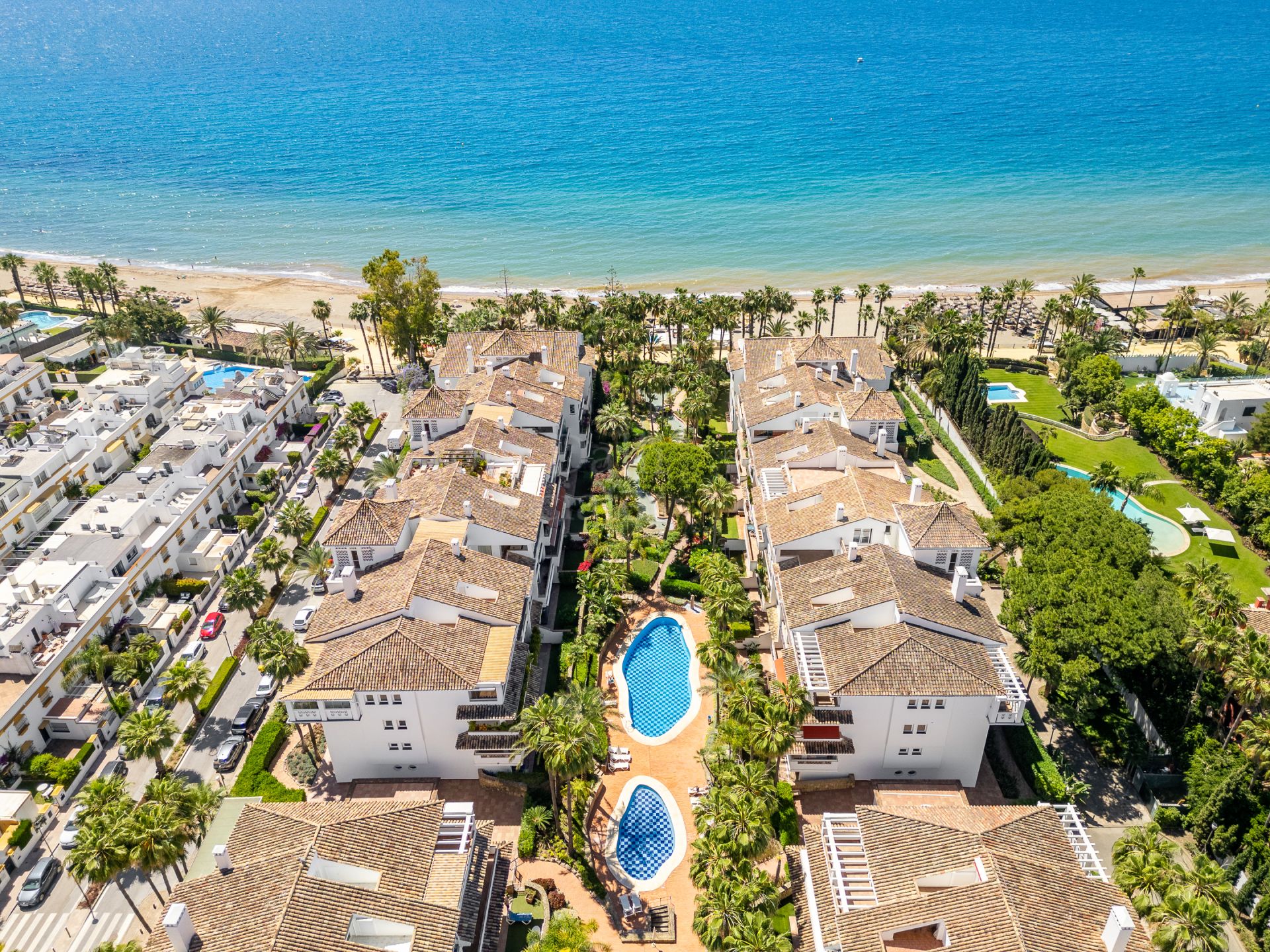 Penthouse in Las Cañas Beach, Marbella