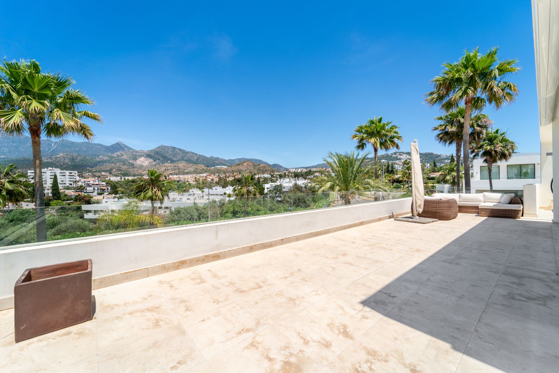 Villa in La Finca de Marbella, Marbella