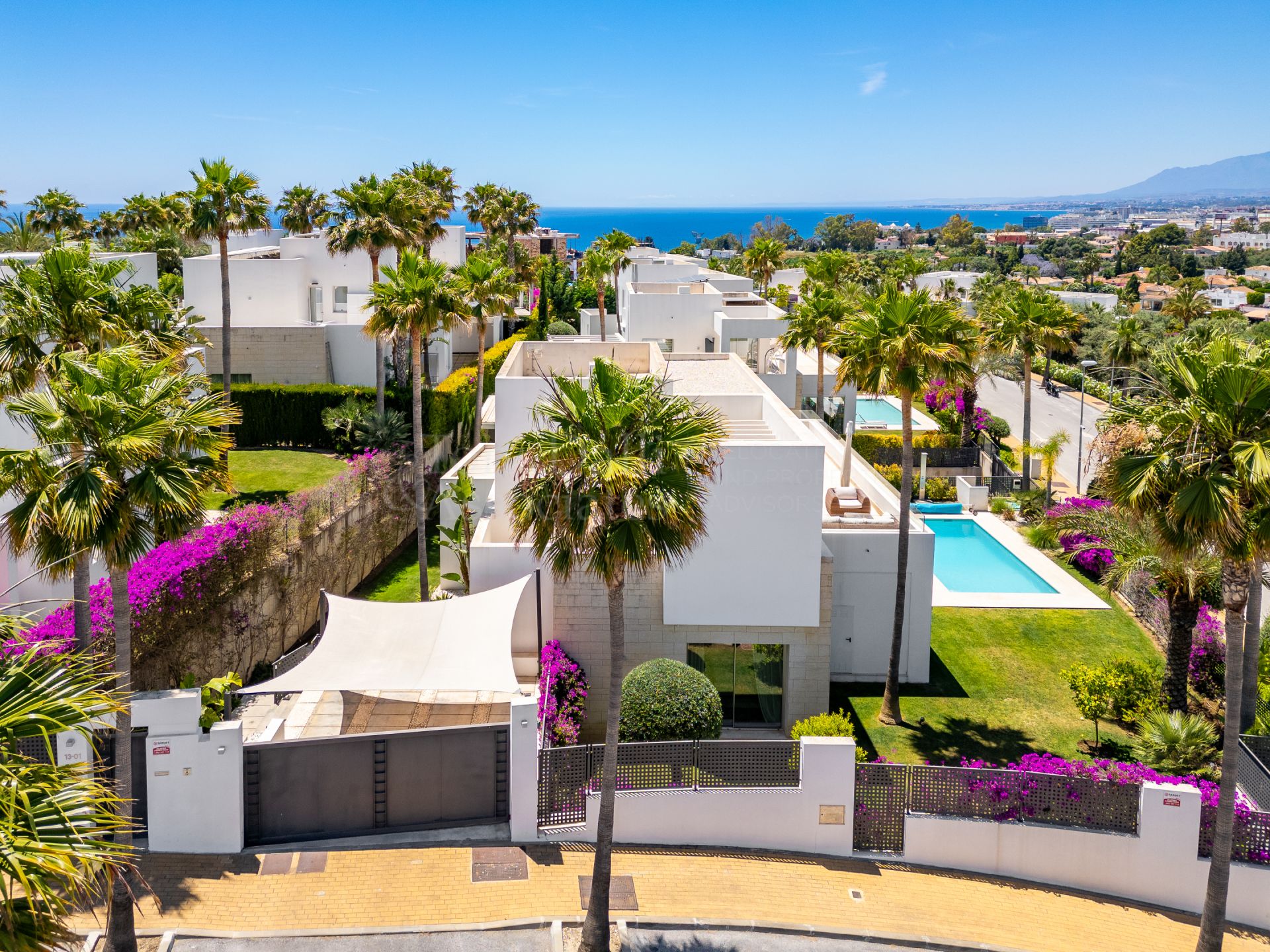 Villa in La Finca de Marbella, Marbella