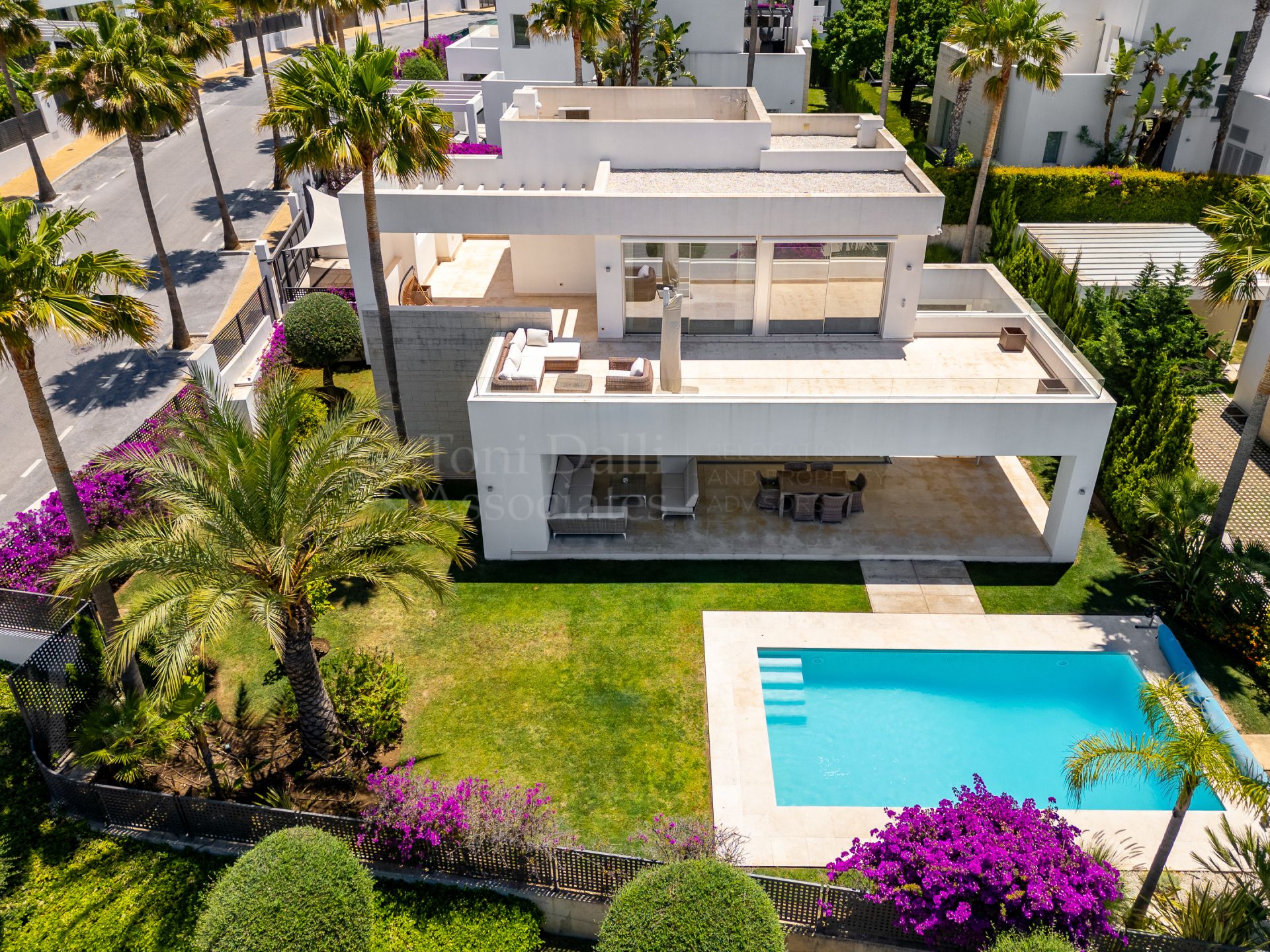 Villa in La Finca de Marbella, Marbella