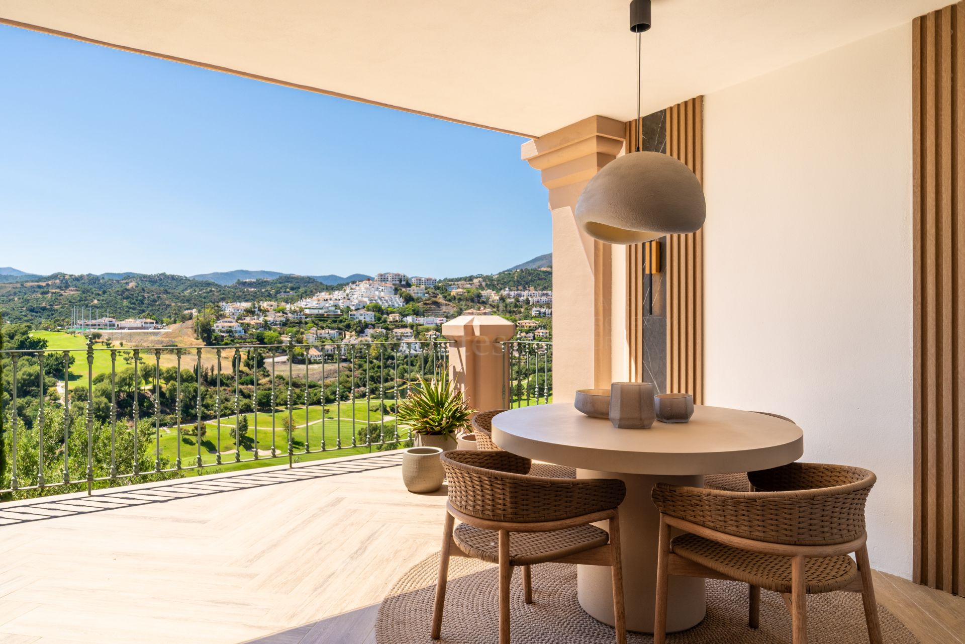 Town House in Monte Halcones, Benahavis