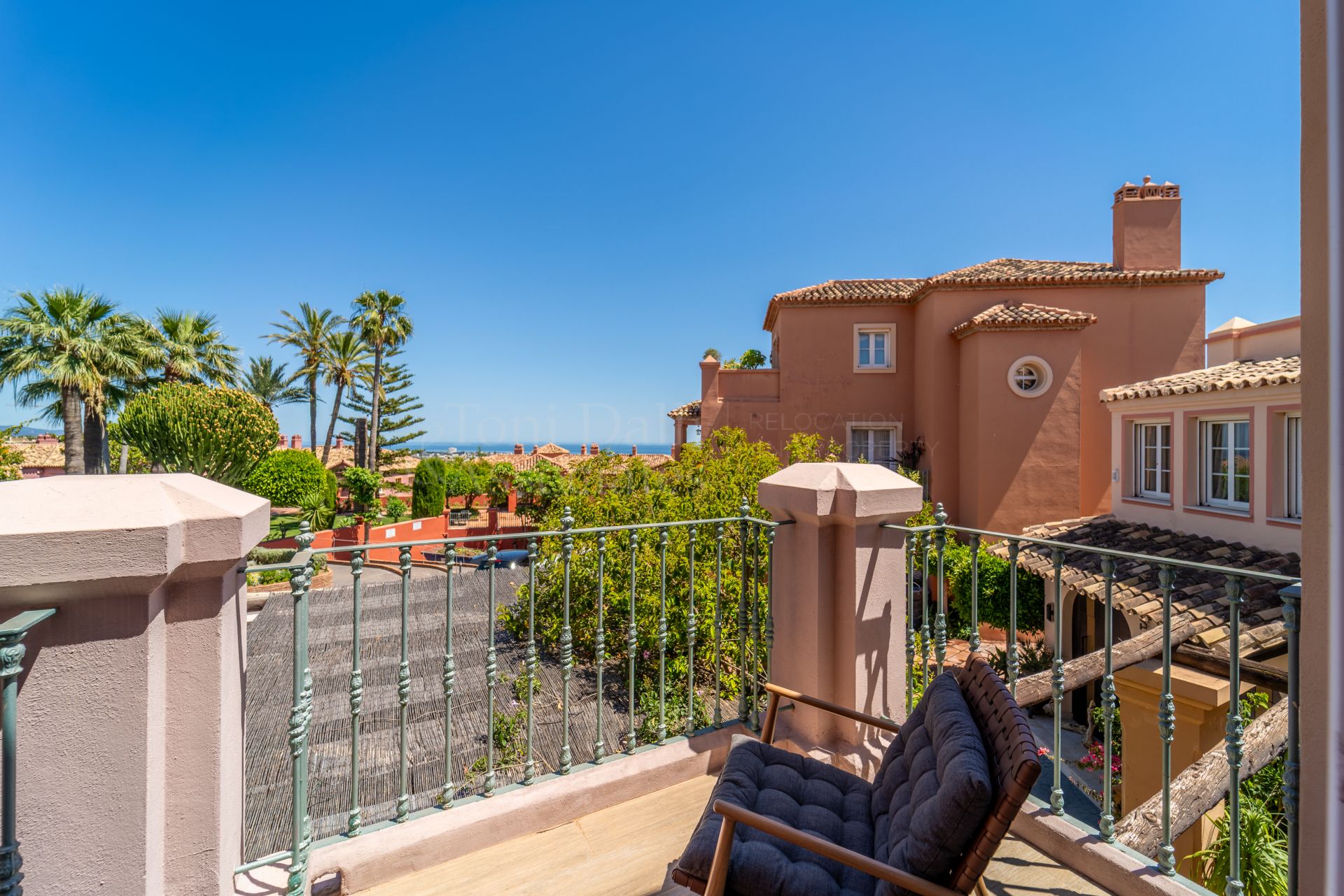 Town House in Monte Halcones, Benahavis