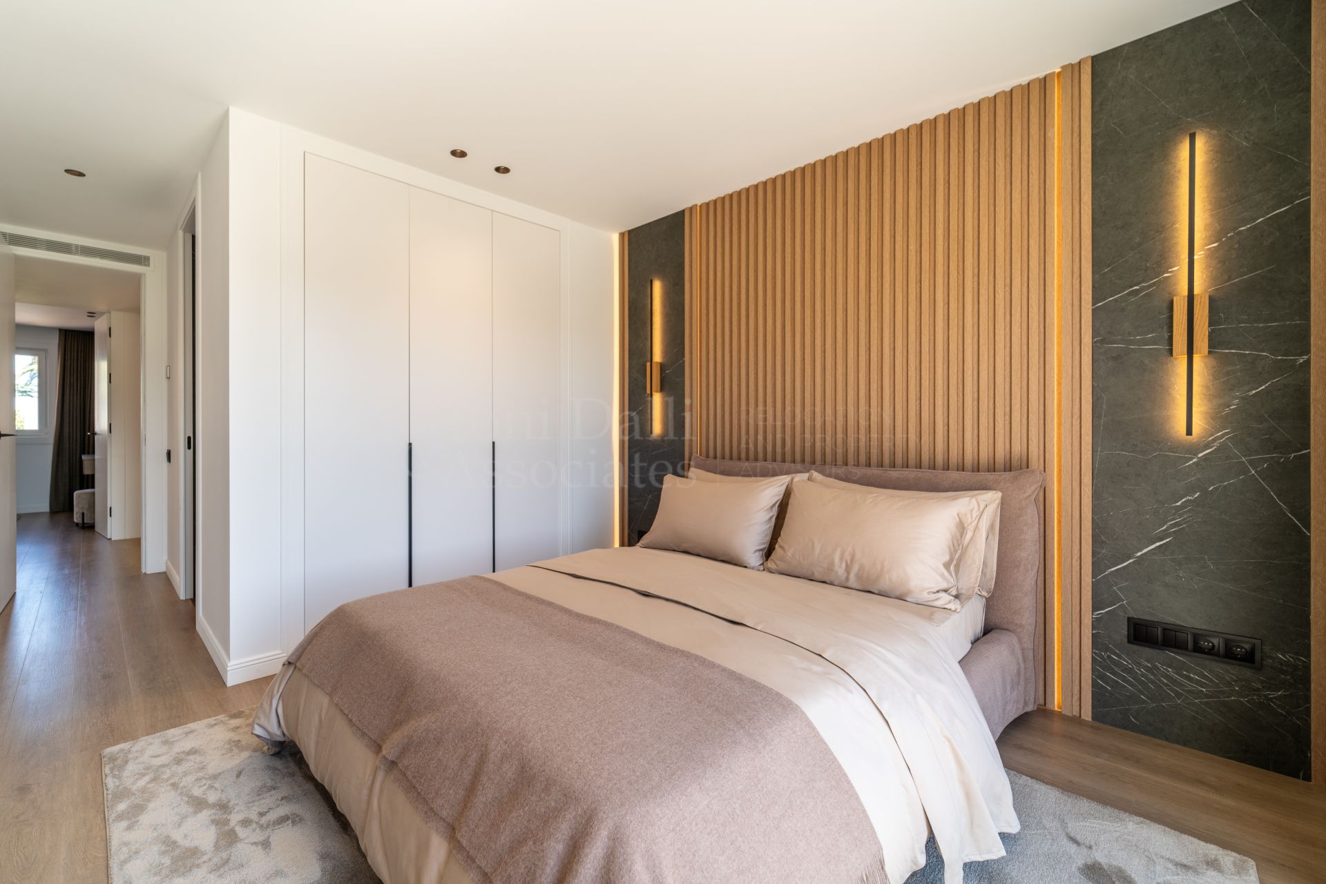 Town House in Monte Halcones, Benahavis
