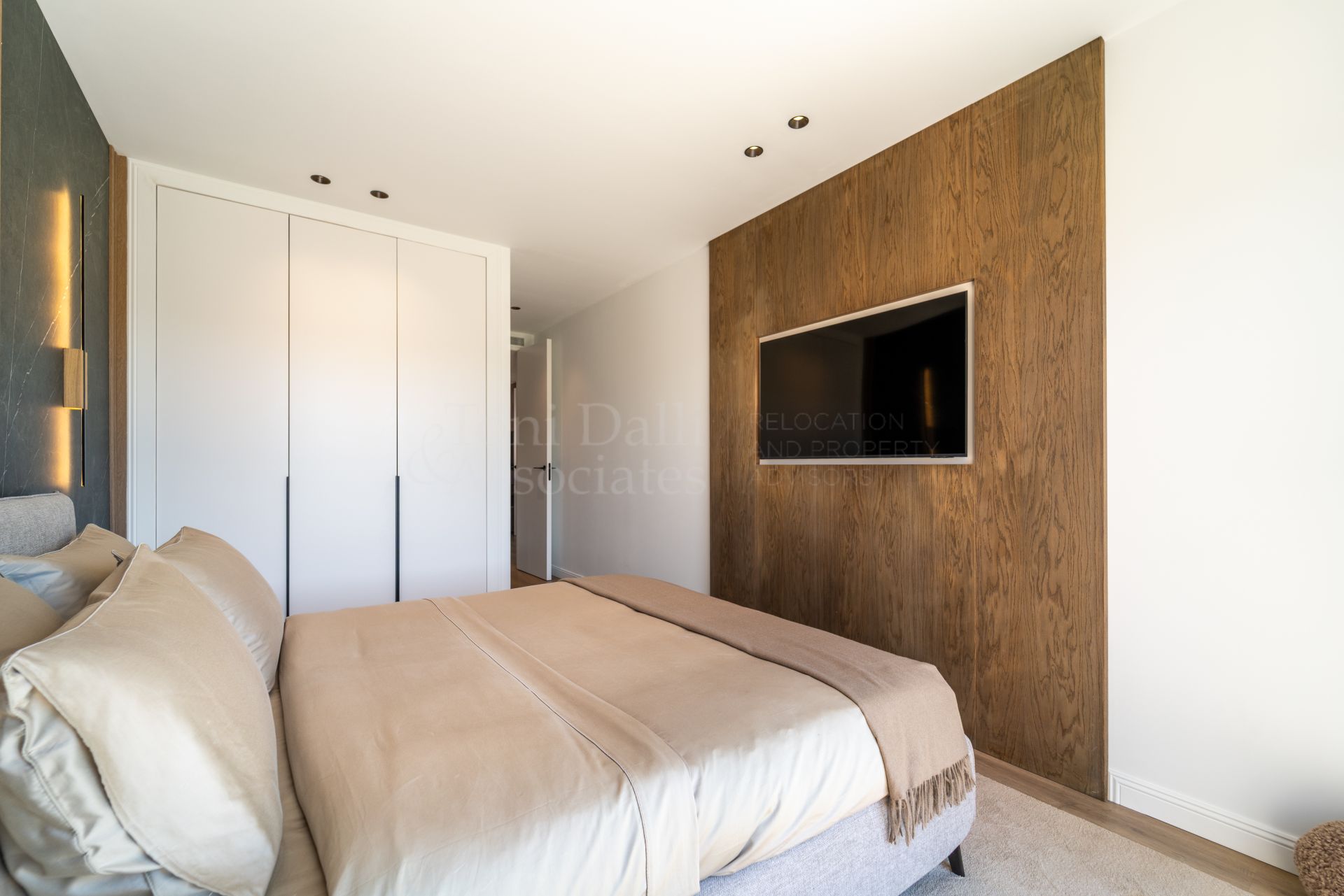 Town House in Monte Halcones, Benahavis