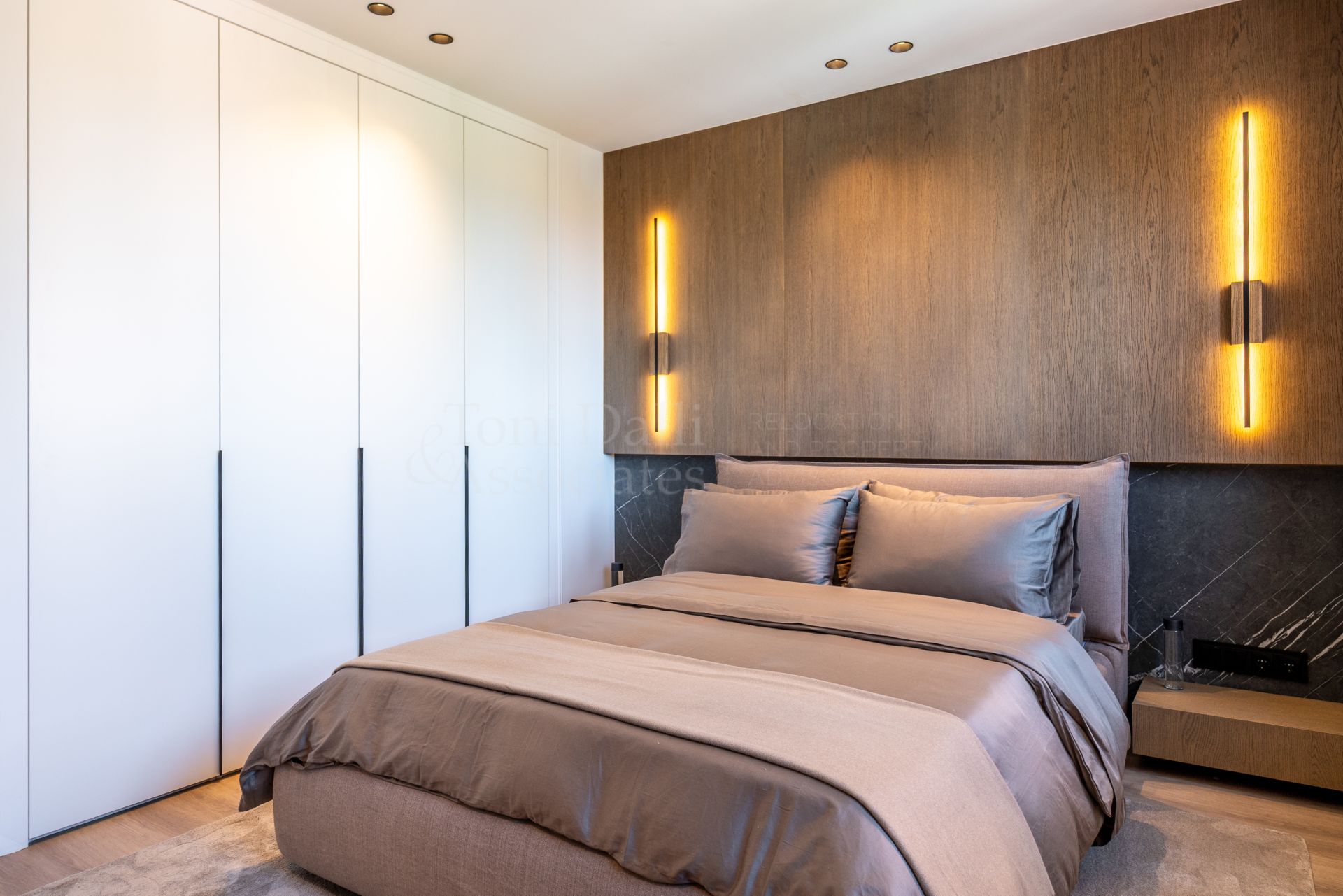 Town House in Monte Halcones, Benahavis