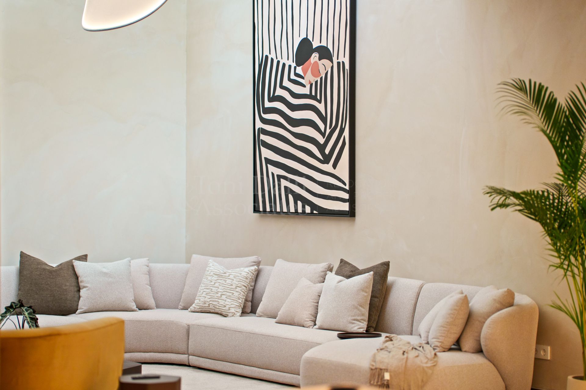 Villa in Nueva Andalucia, Marbella