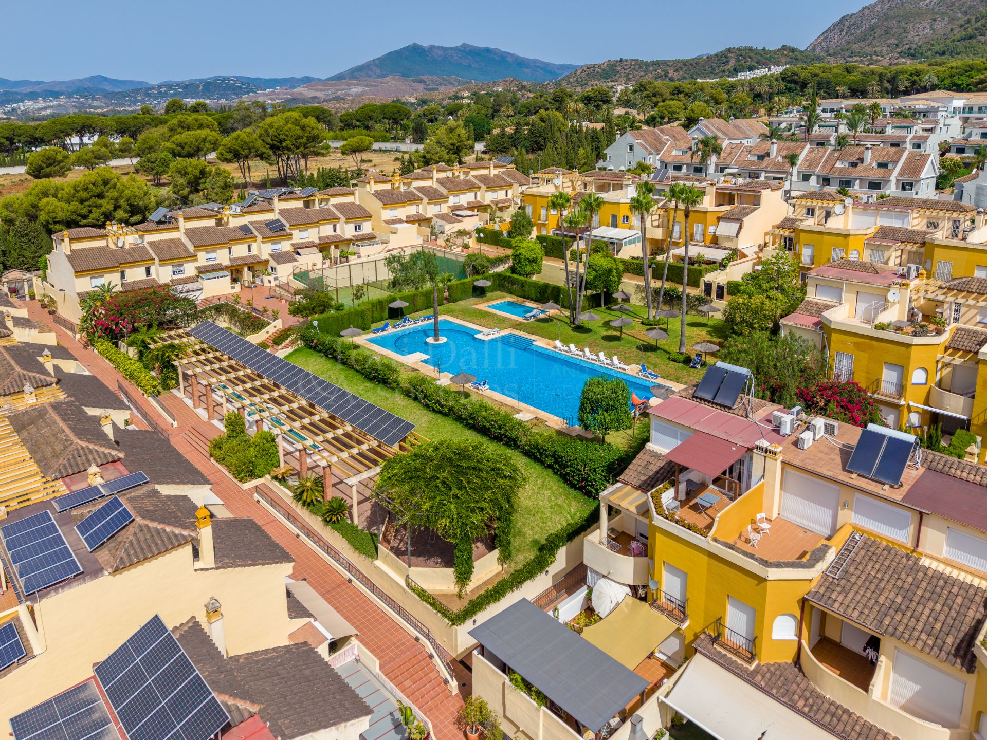 Semi Detached House in Corona de Nagüeles, Marbella