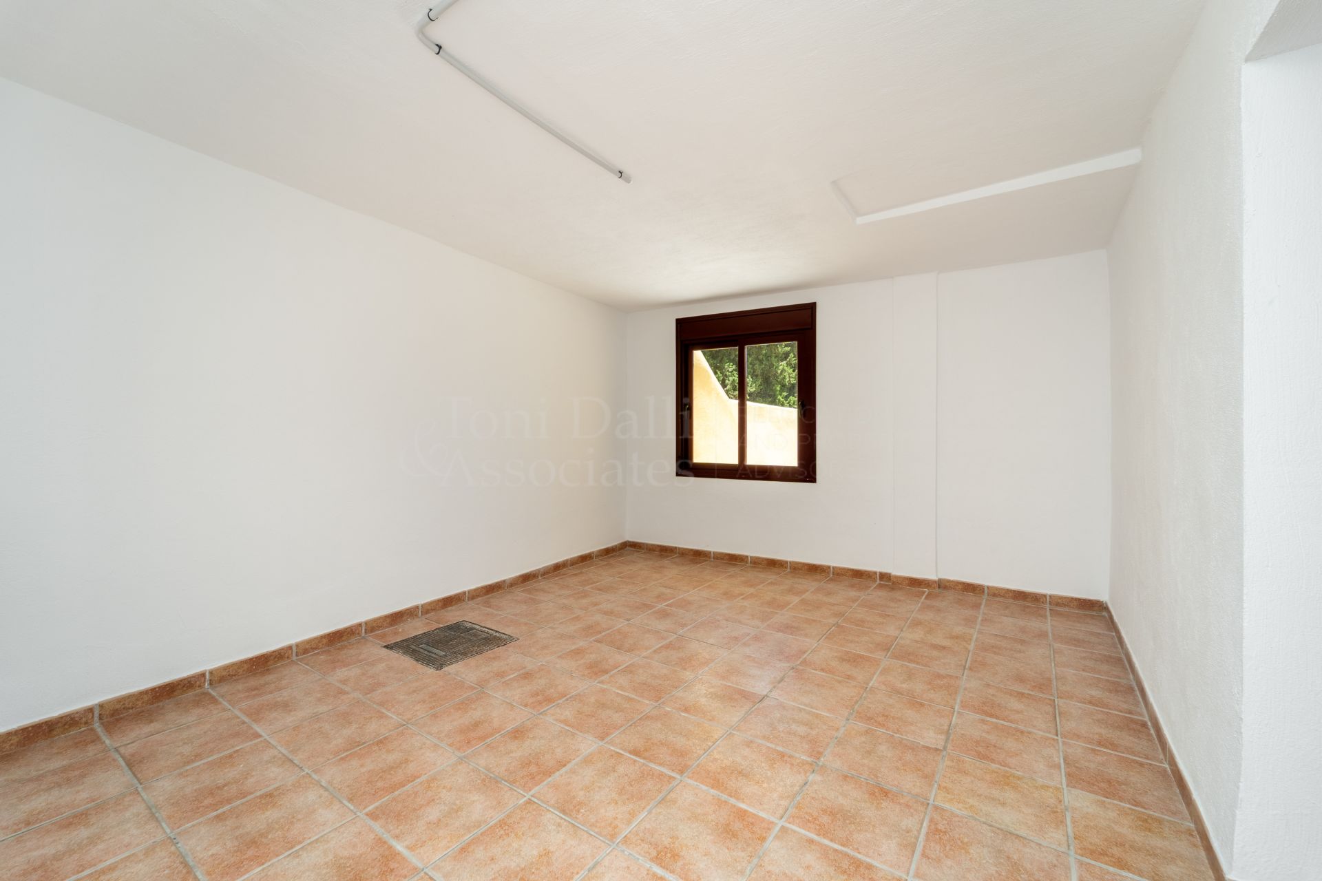 Semi Detached House in Corona de Nagüeles, Marbella