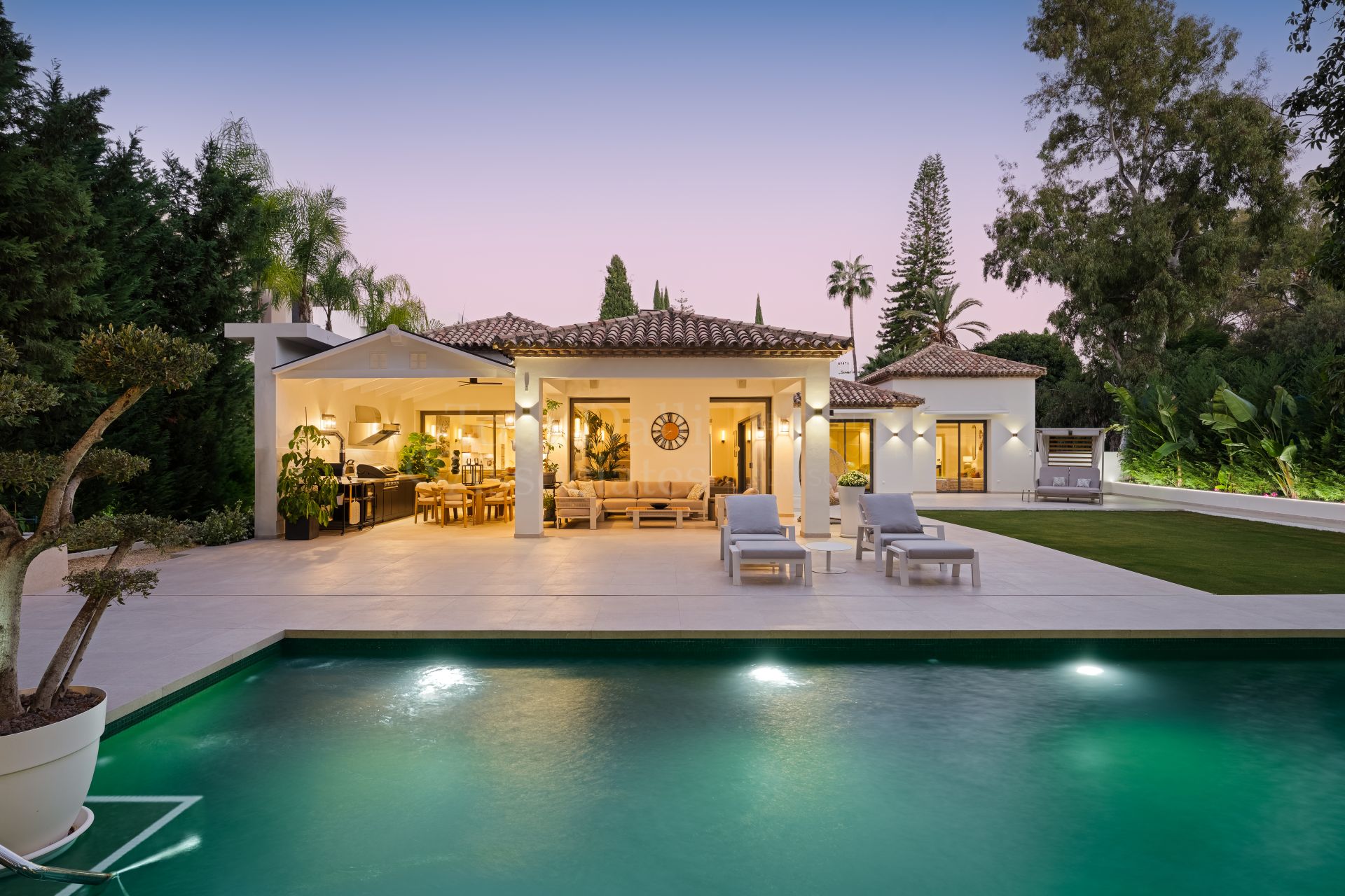 Villa in La Cerquilla, Marbella