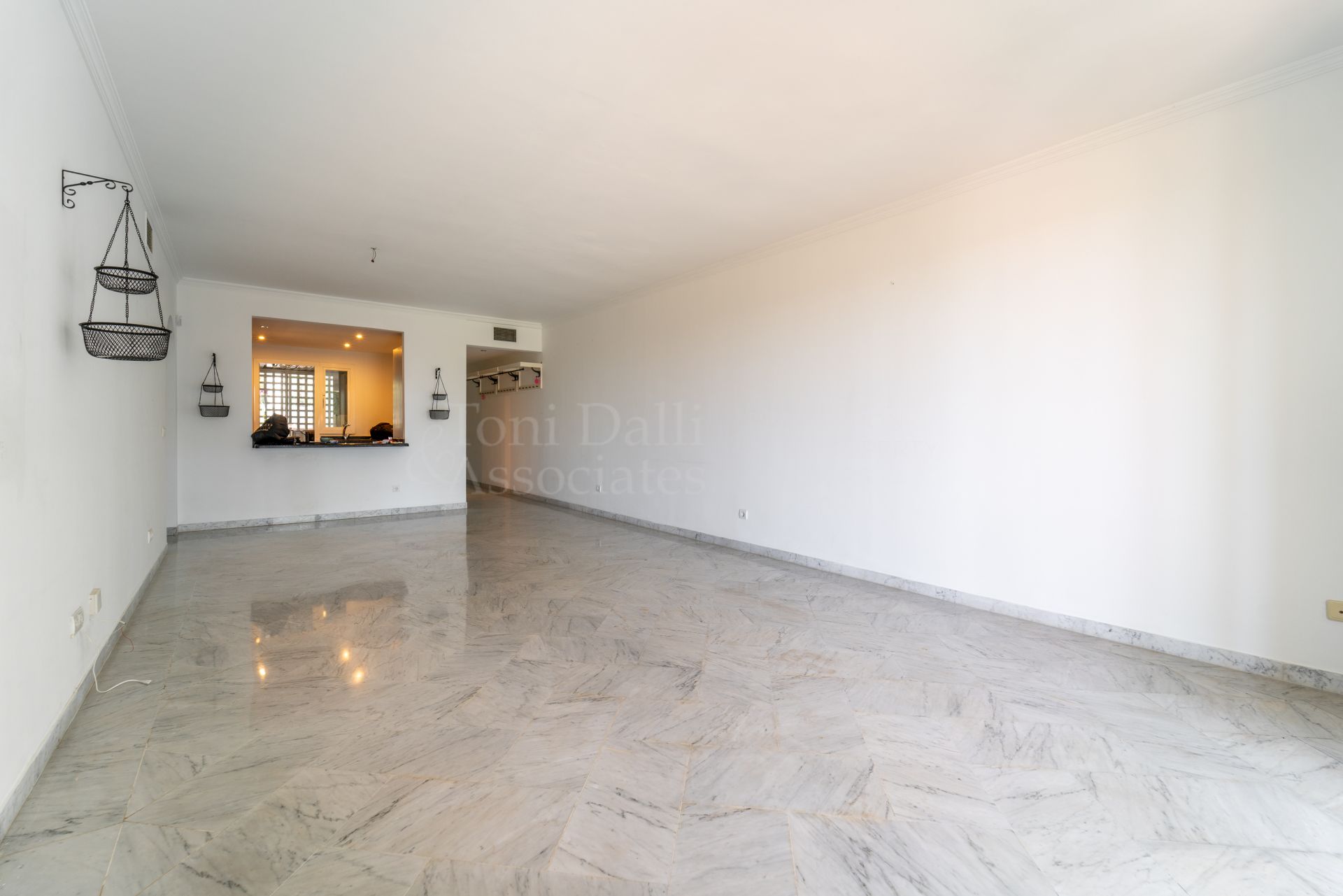 Apartment in Marina Puente Romano, Marbella