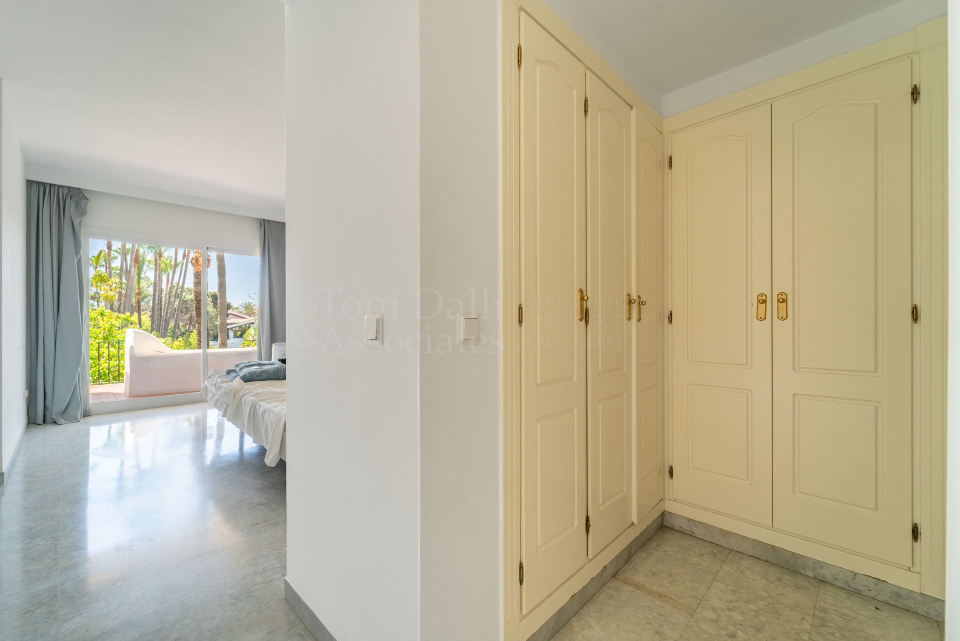 Apartment in Marina Puente Romano, Marbella