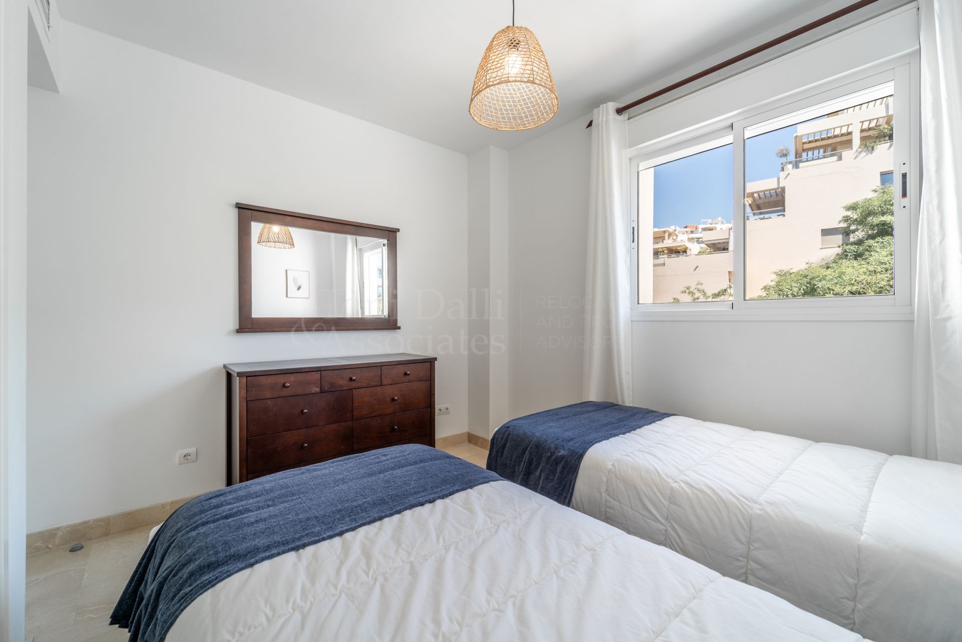 Penthouse in Las Encinas, Benahavis
