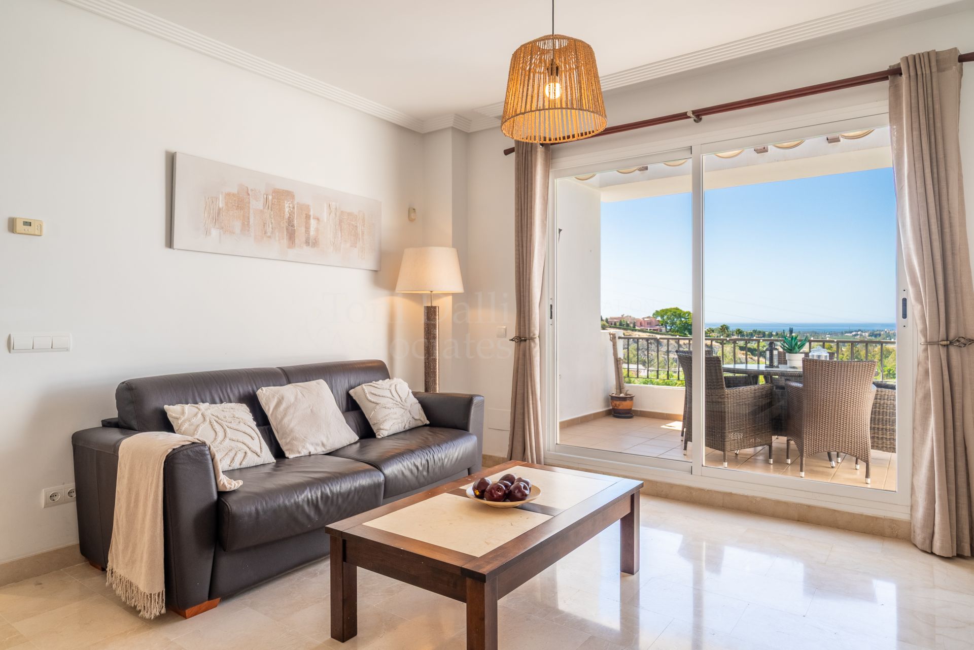 Penthouse in Las Encinas, Benahavis