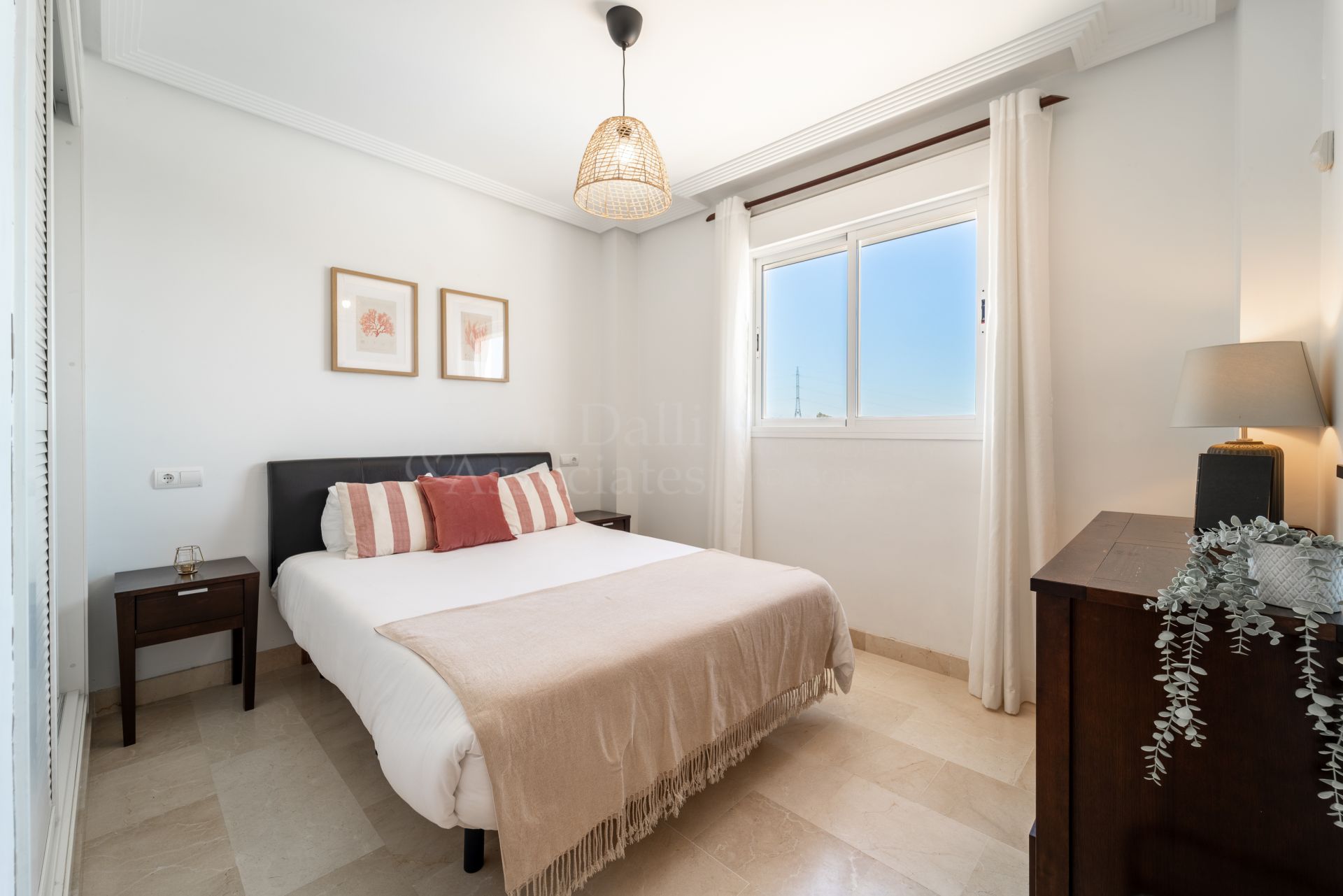Penthouse in Las Encinas, Benahavis