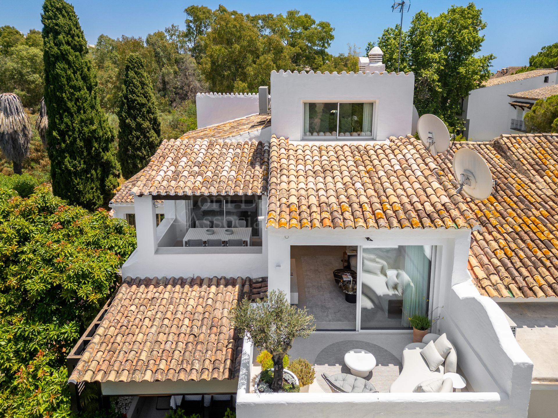 Duplex Penthouse in Jardines de las Fuentes, Marbella