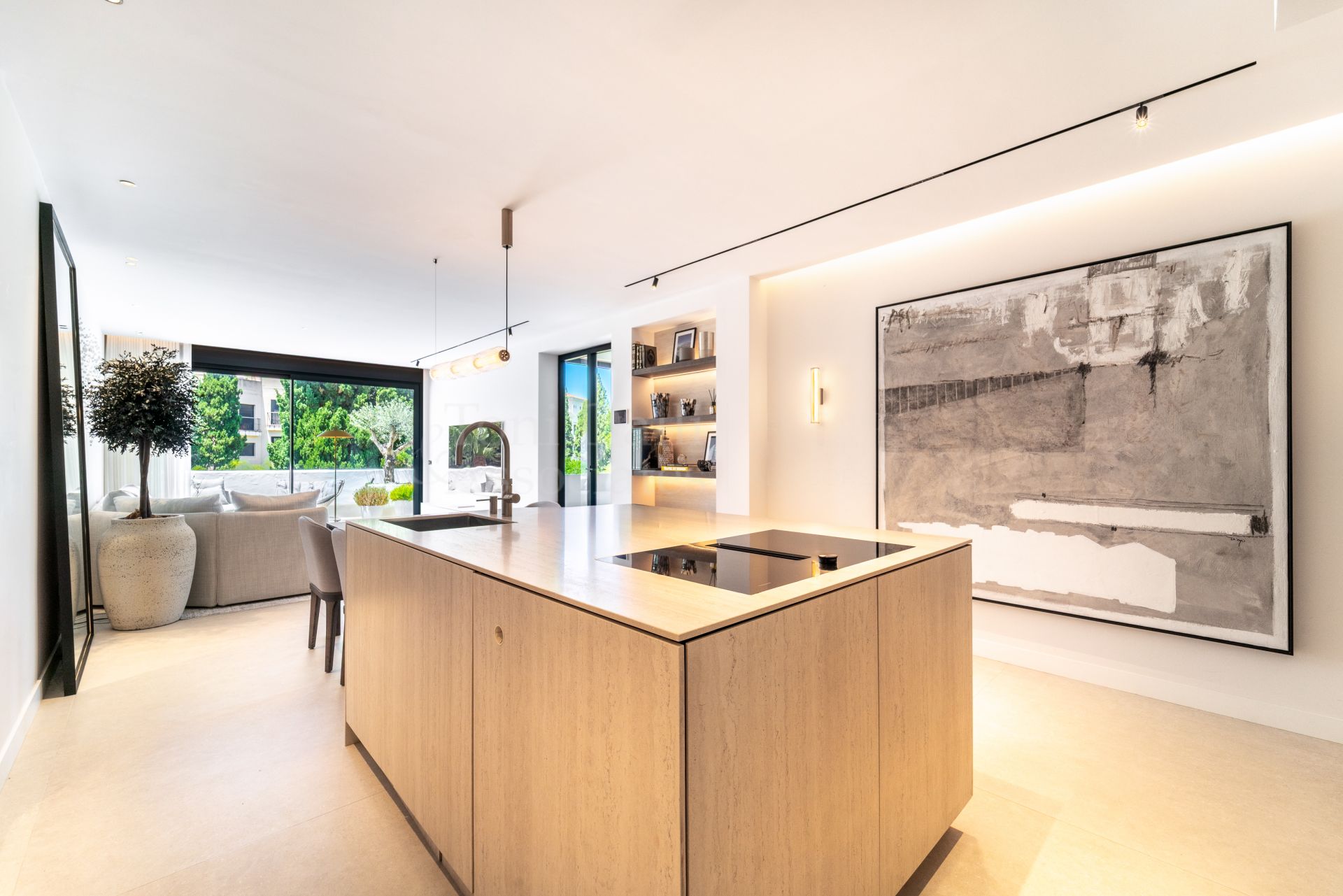 Duplex Penthouse in Jardines de las Fuentes, Marbella