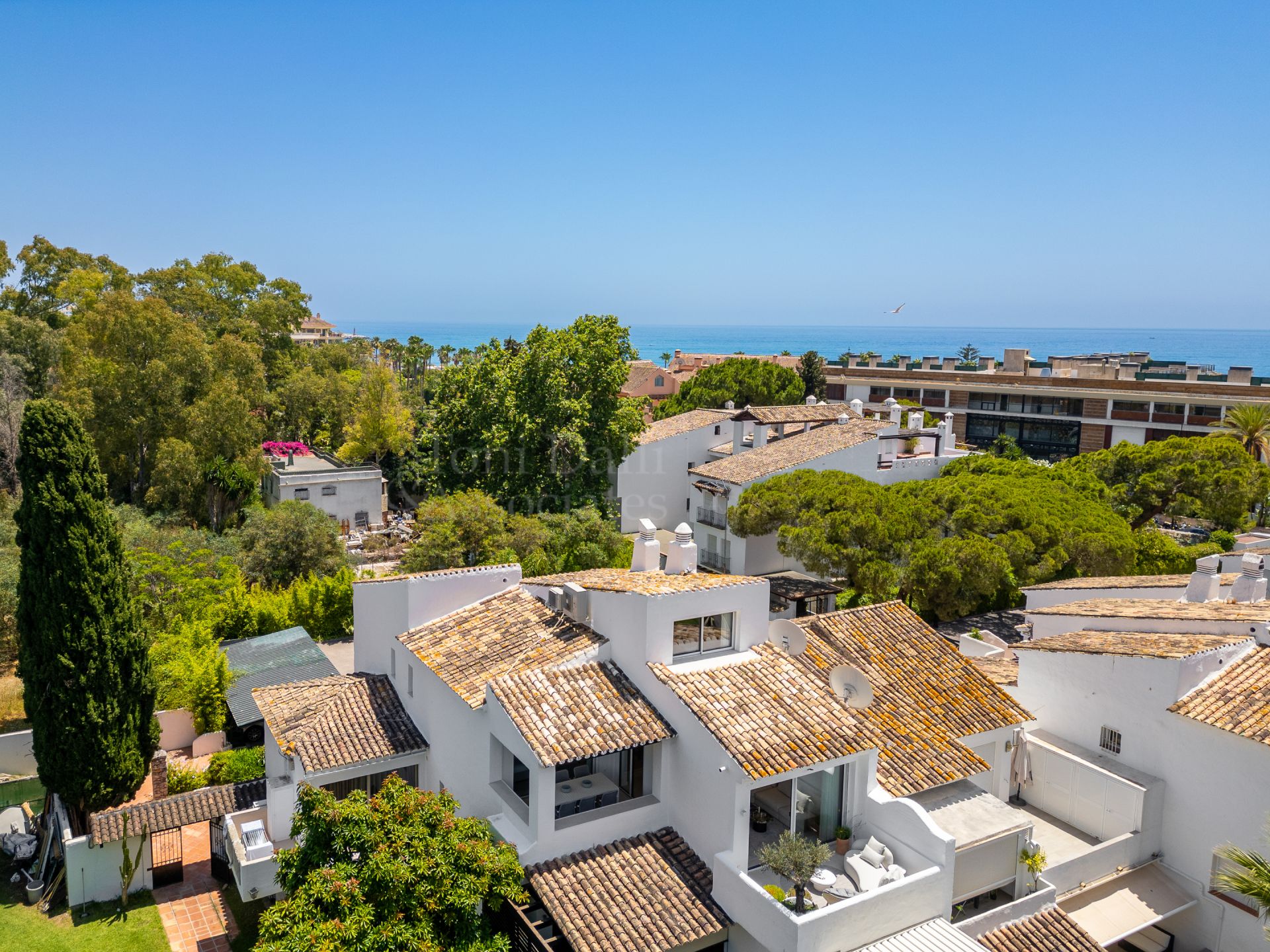 Duplex Penthouse in Jardines de las Fuentes, Marbella