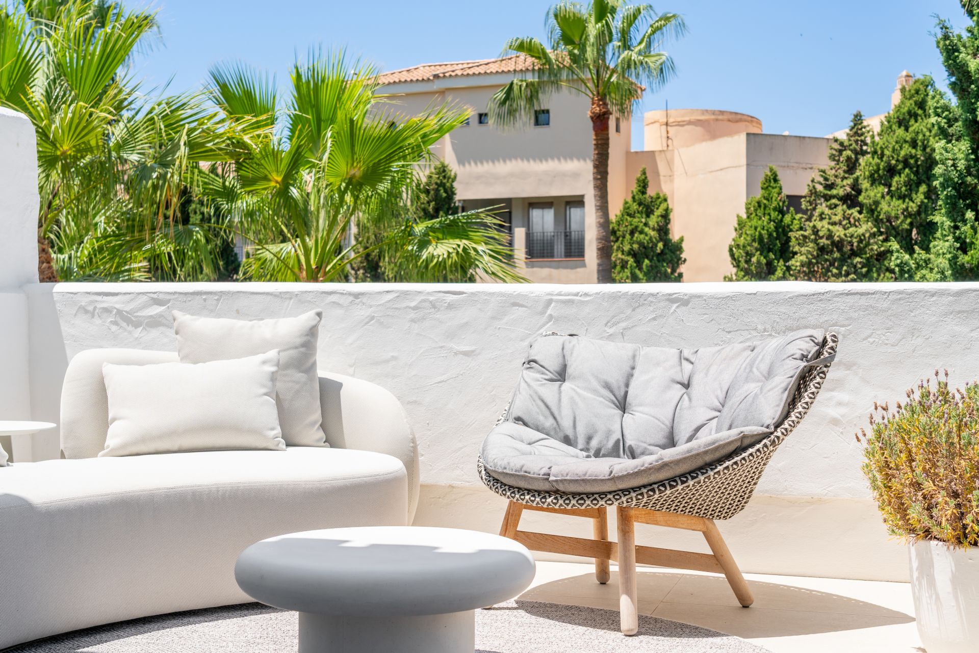 Duplex Penthouse in Jardines de las Fuentes, Marbella