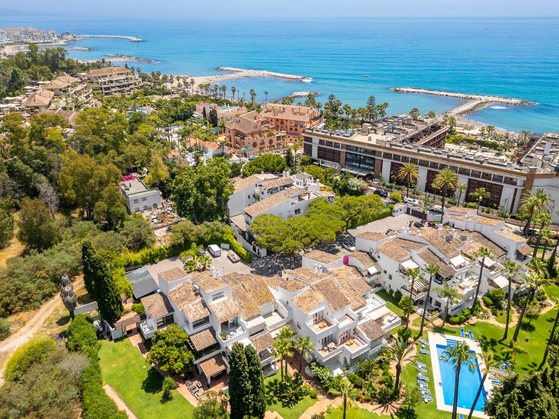 Duplex Penthouse in Jardines de las Fuentes, Marbella