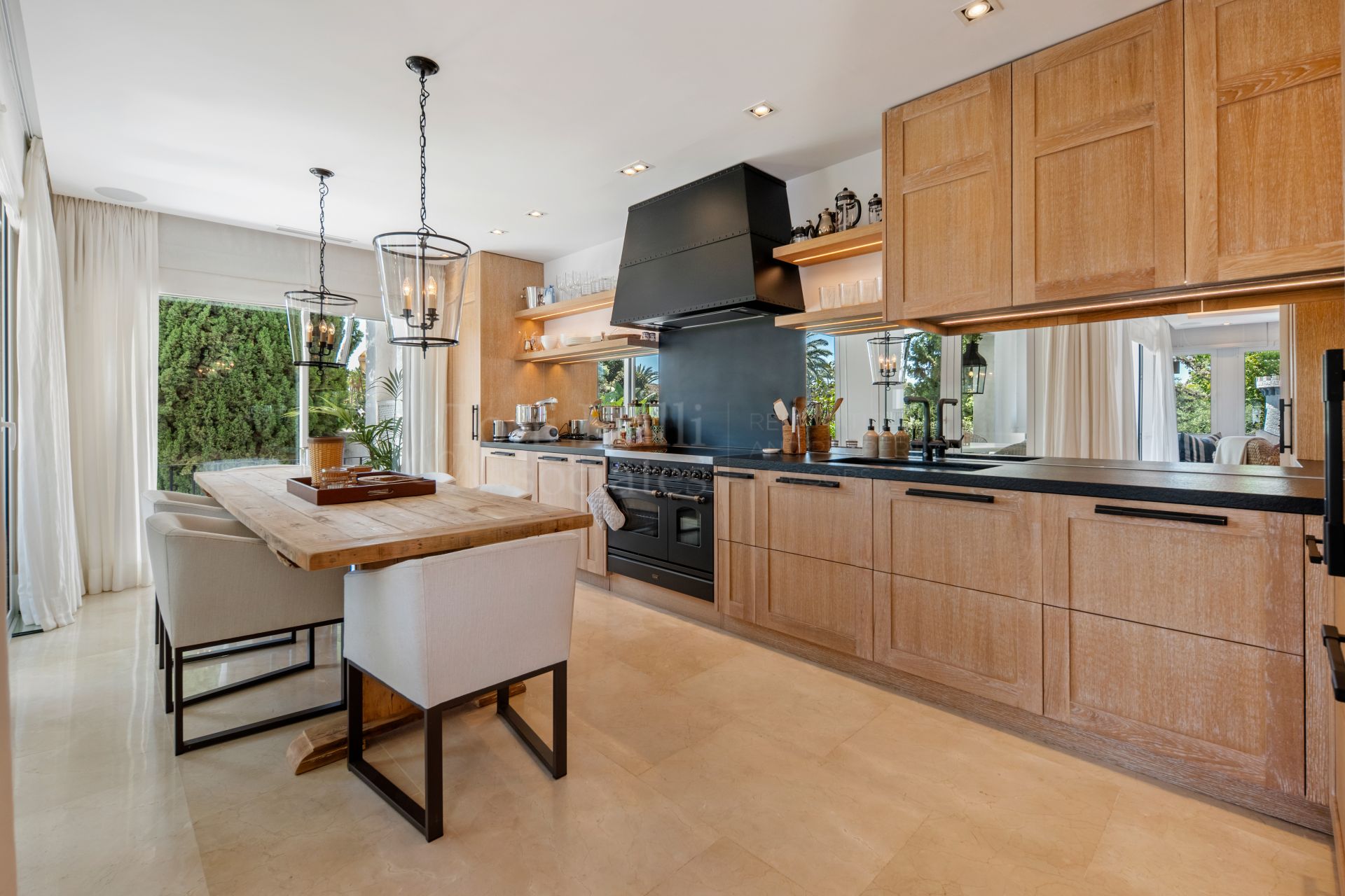 Apartment in Marina Puente Romano, Marbella