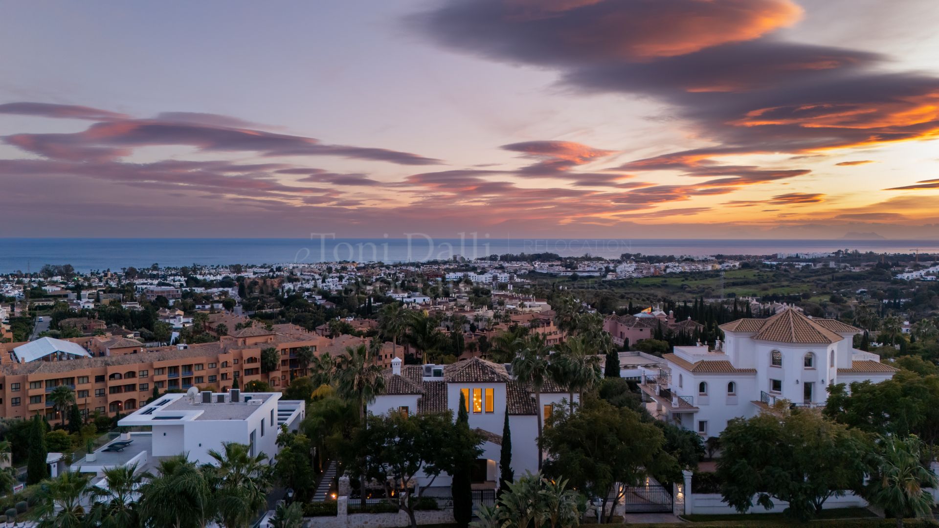 Villa in Los Flamingos, Benahavis